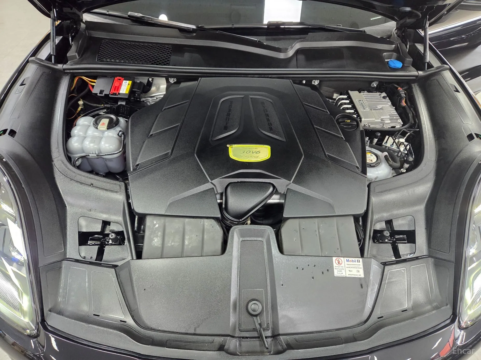 Porsche Cayenne (PO536) превью 6