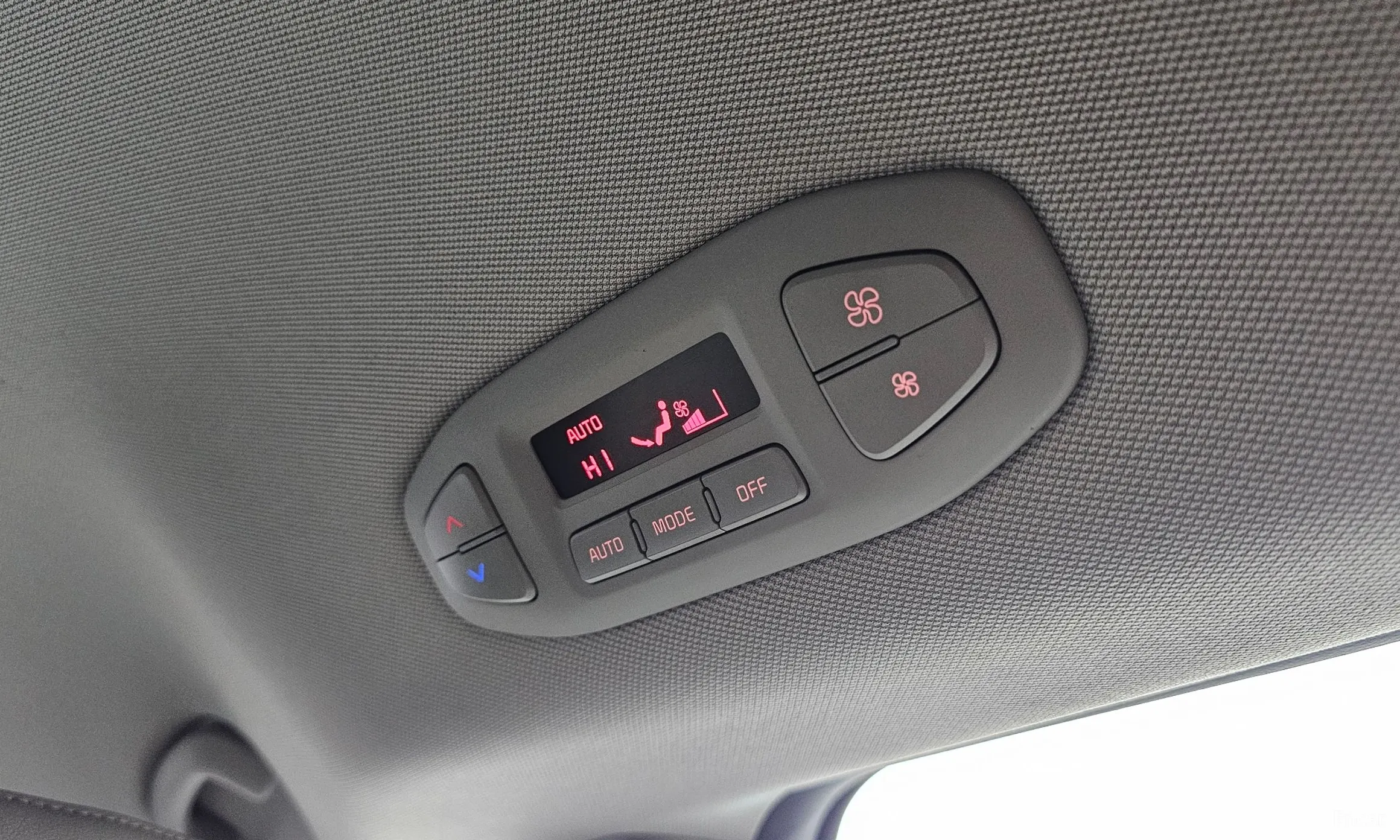Kia Carnival превью 18