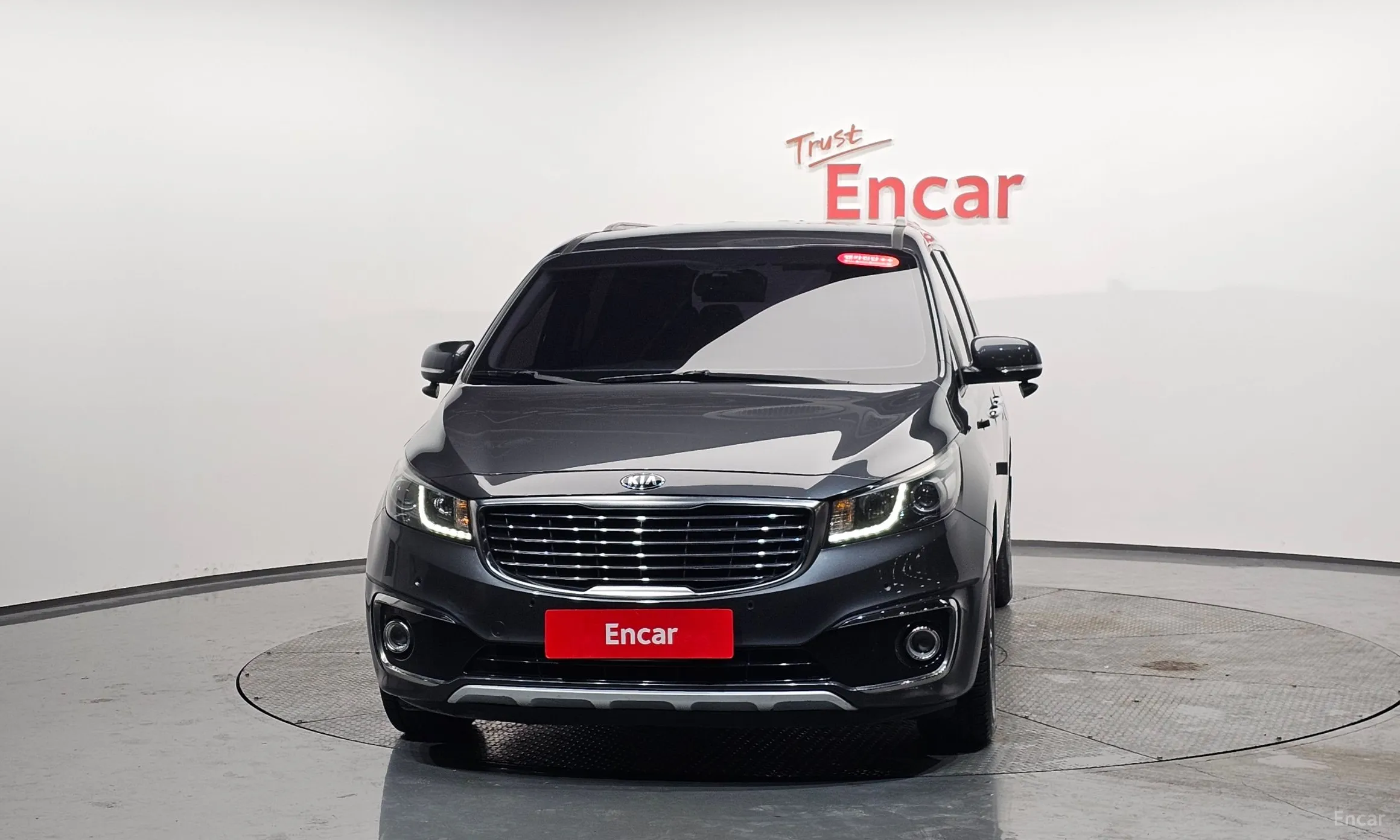 Kia Carnival превью 3