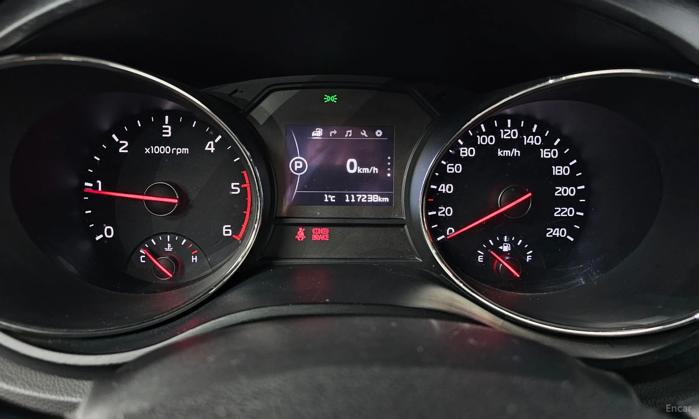 Kia Carnival превью 8
