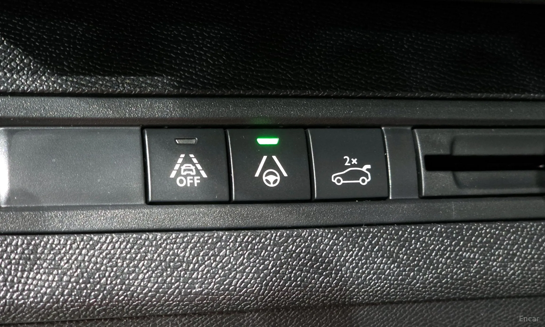 Peugeot 5008 2nd generation превью 17