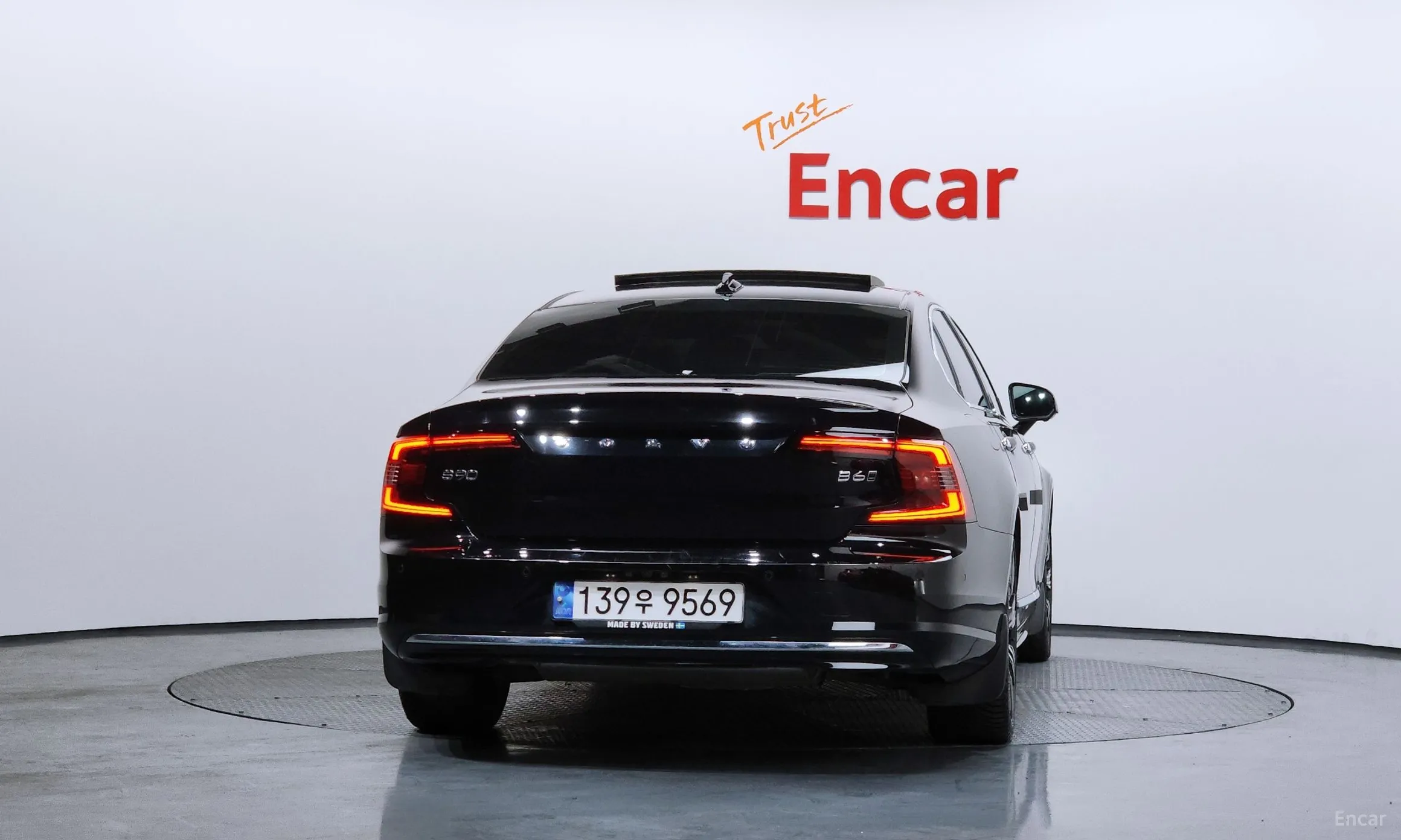 Volvo S90 превью 4