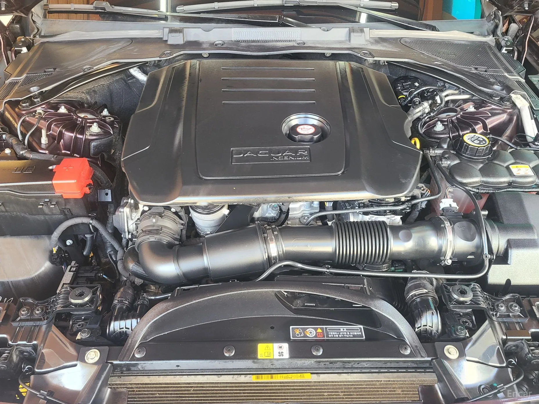 Jaguar XF (x260) превью 20