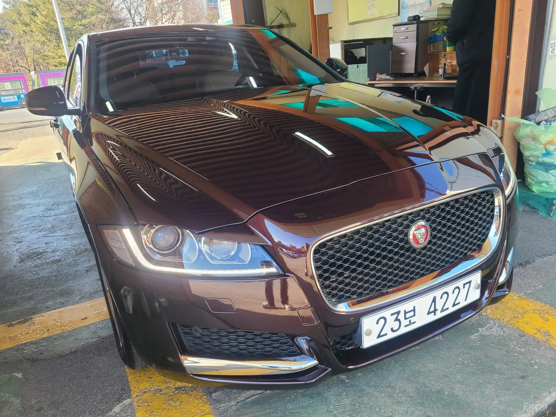 Jaguar XF (x260) превью 3
