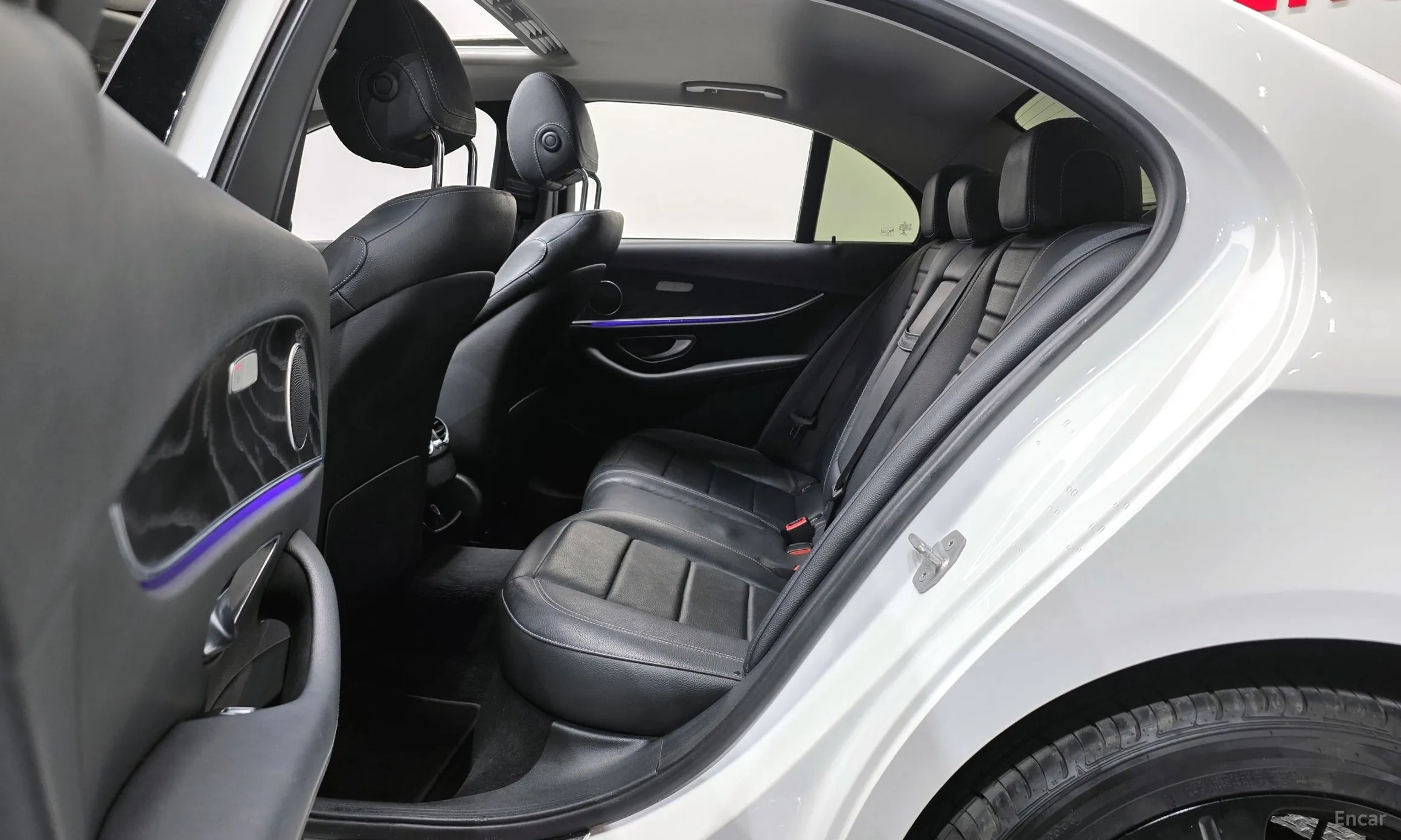 Mercedes Benz E-Class W213 превью 12