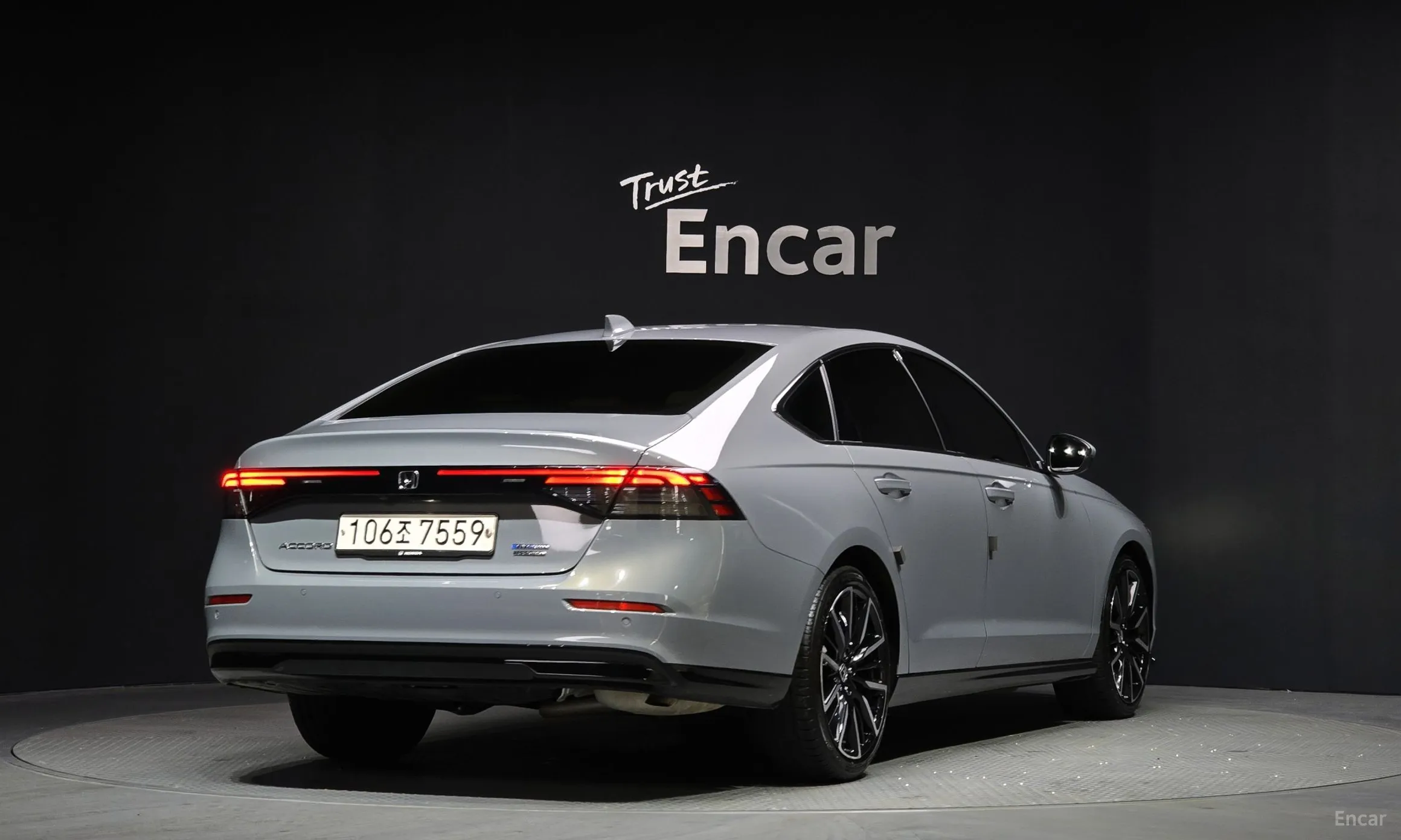 Honda Accord 11th Generation превью 2