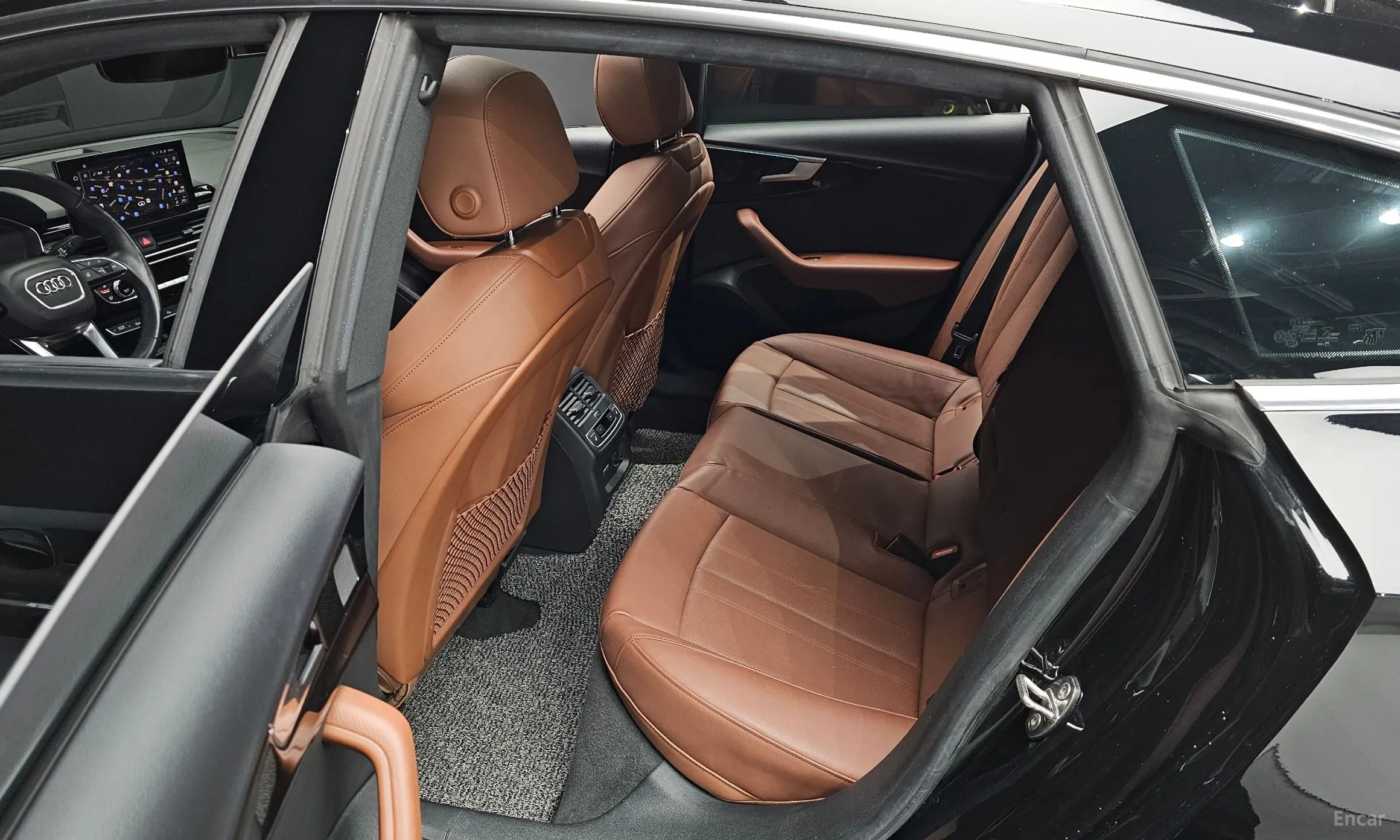 Audi A5 (F5) превью 12