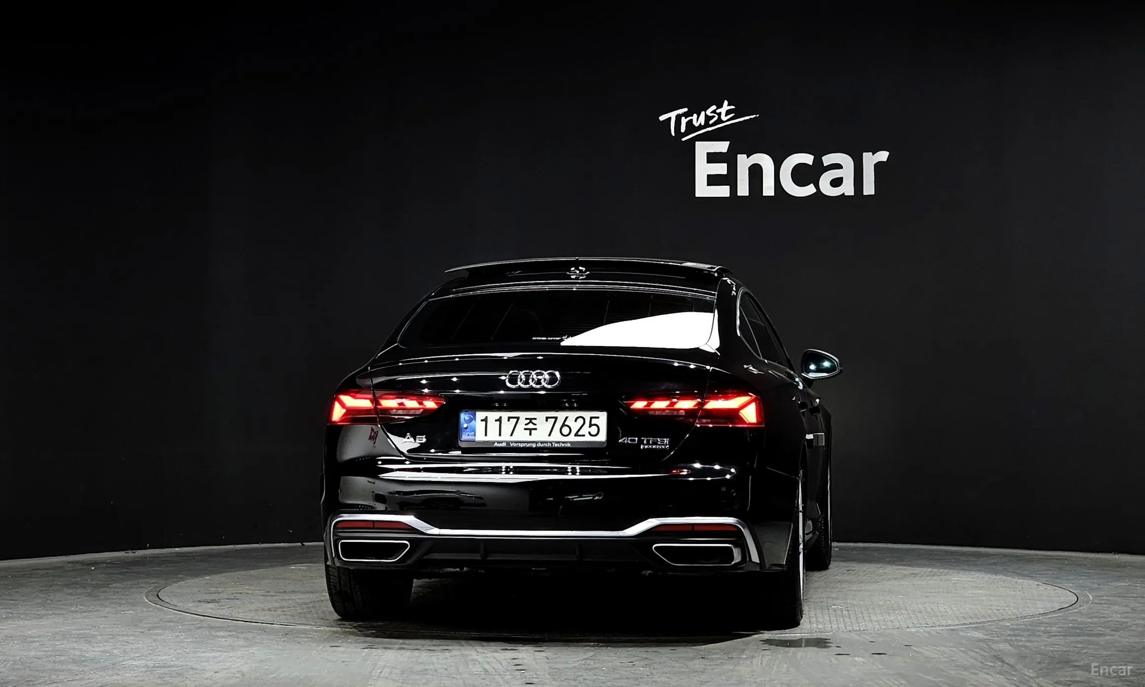 Audi A5 (F5) превью 4