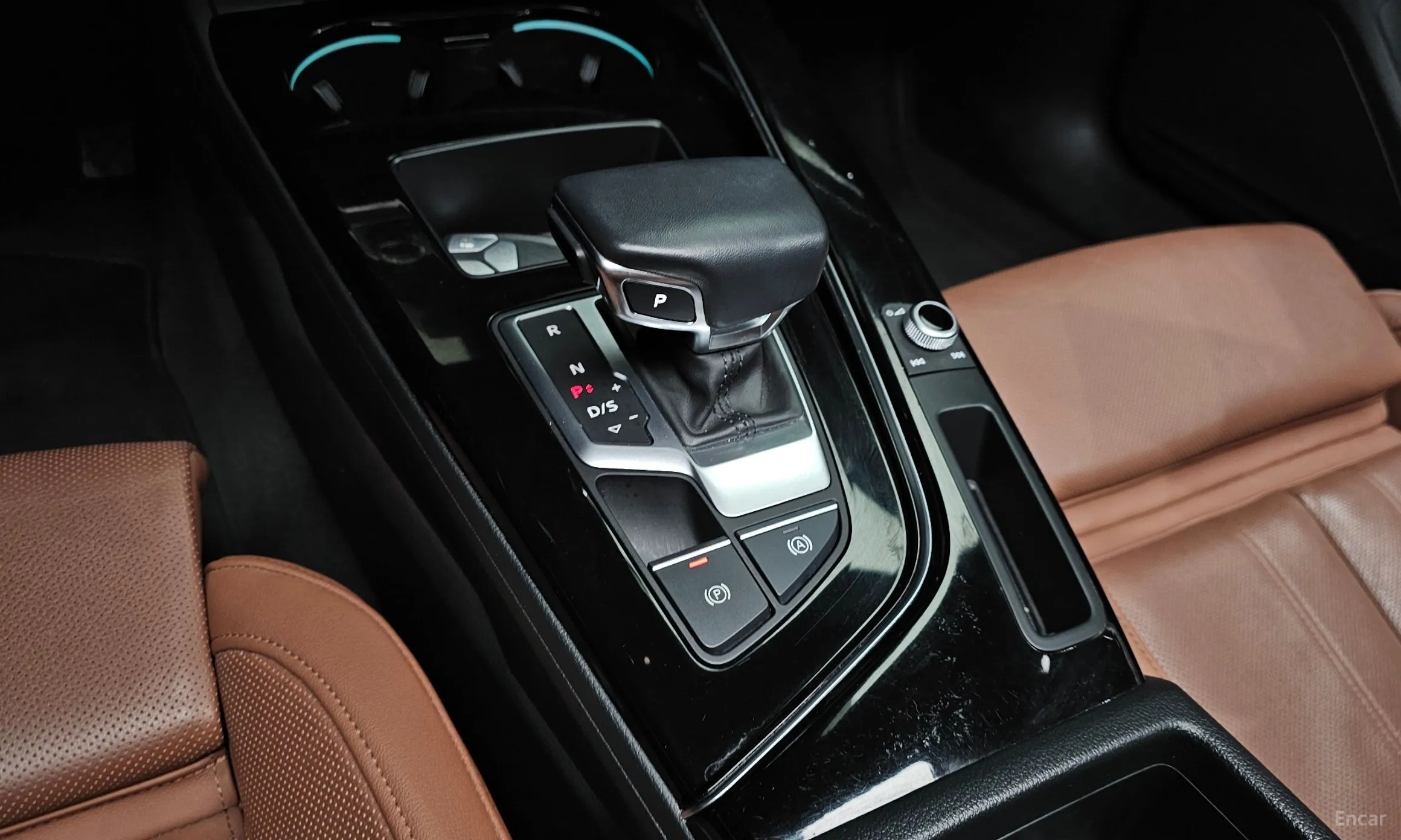 Audi A5 (F5) превью 9