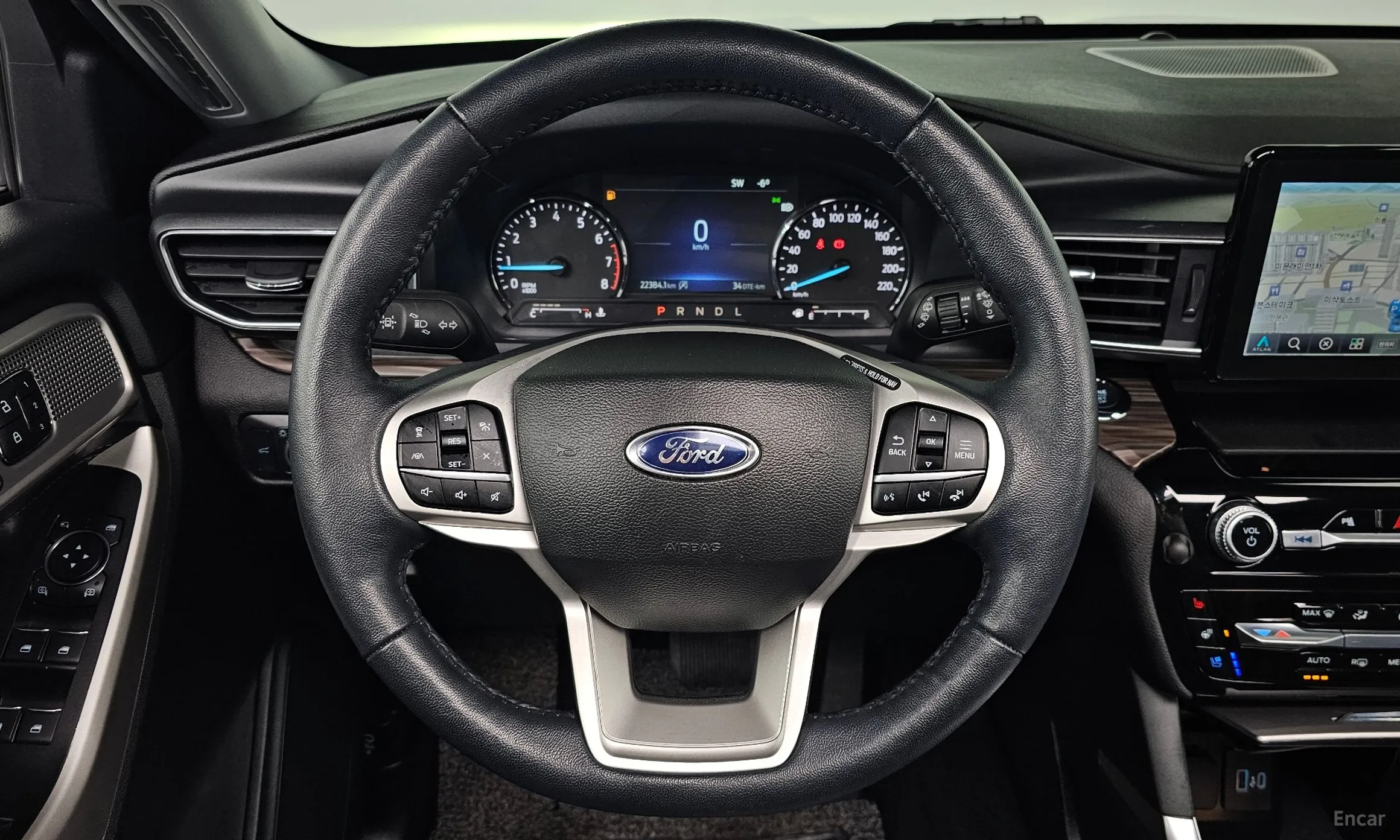 Ford Explorer 6th Generation превью 13