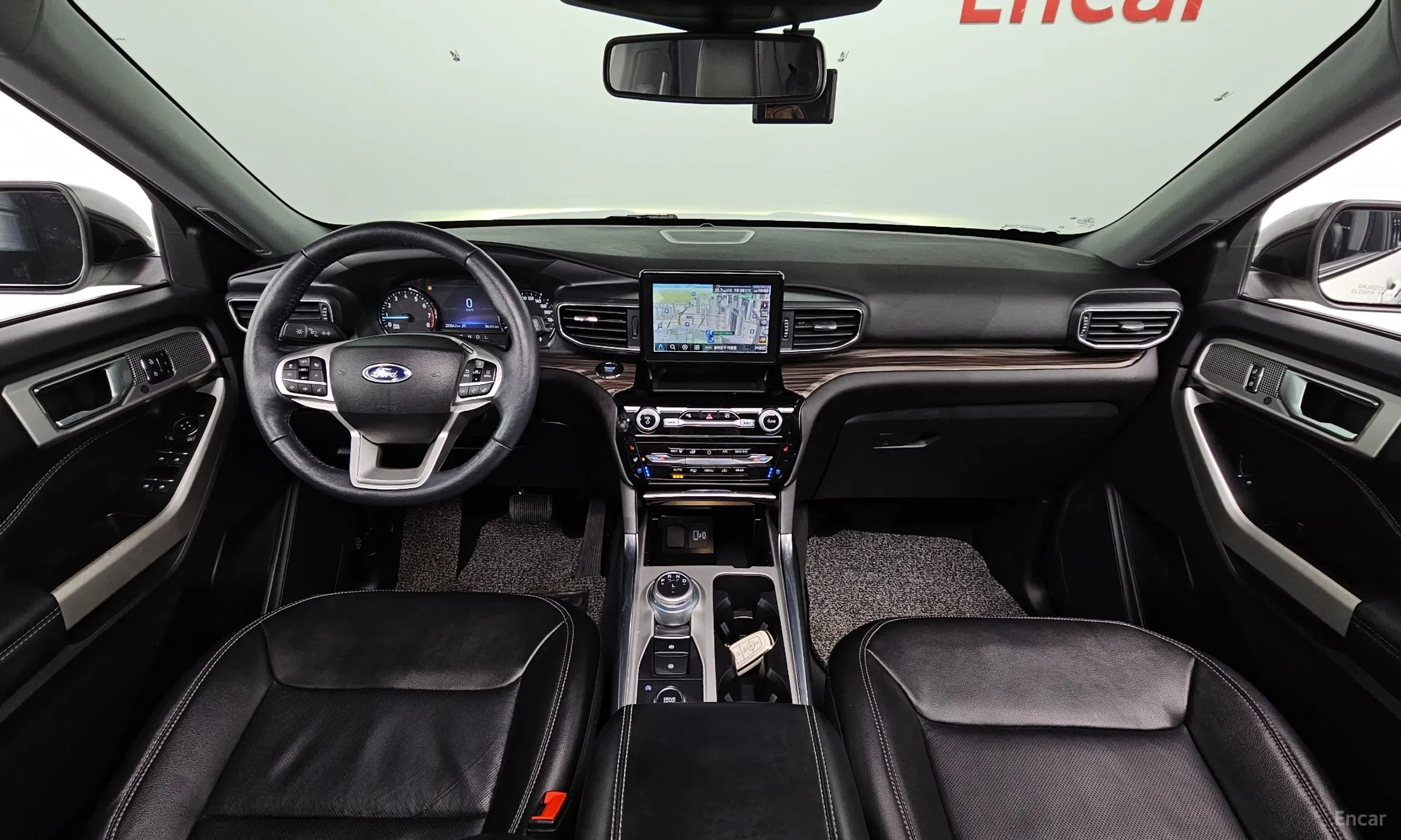 Ford Explorer 6th Generation превью 7