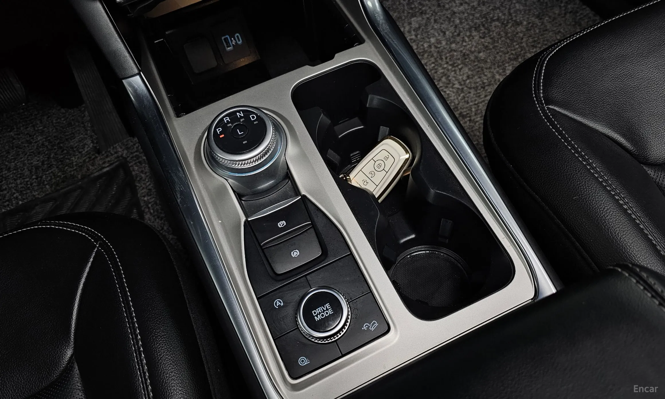 Ford Explorer 6th Generation превью 9
