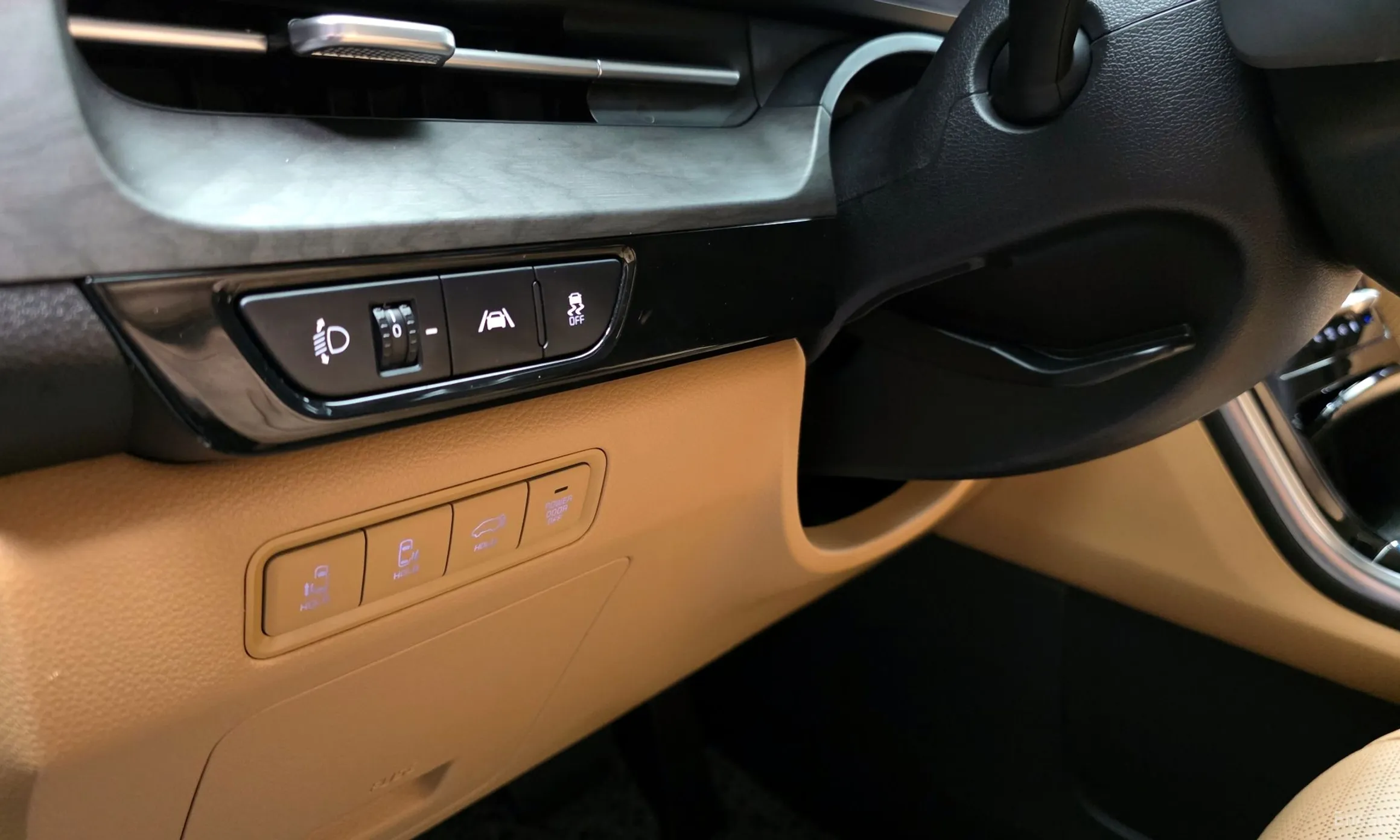 Kia Carnival Gen 4 превью 14