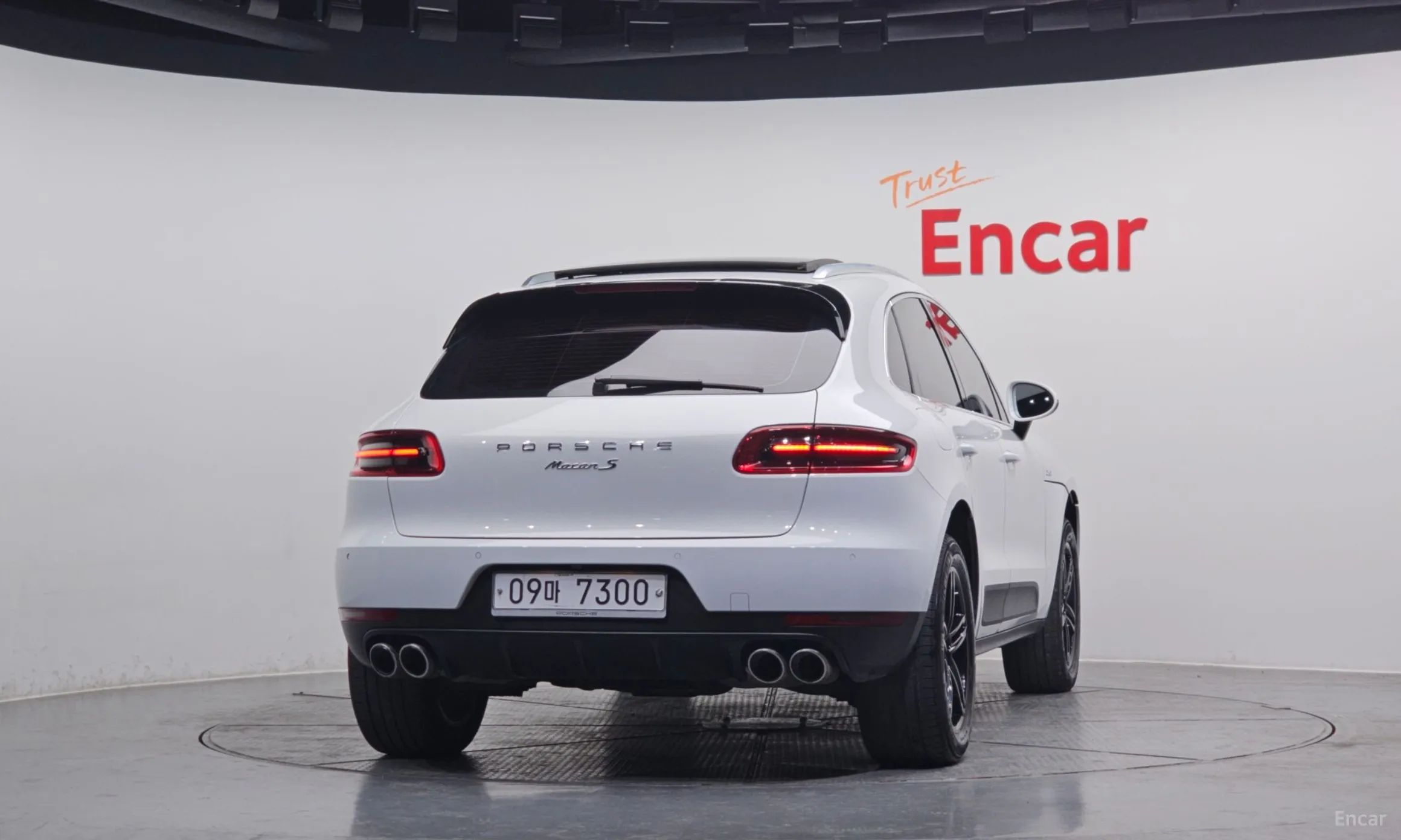 Porsche Macan превью 4