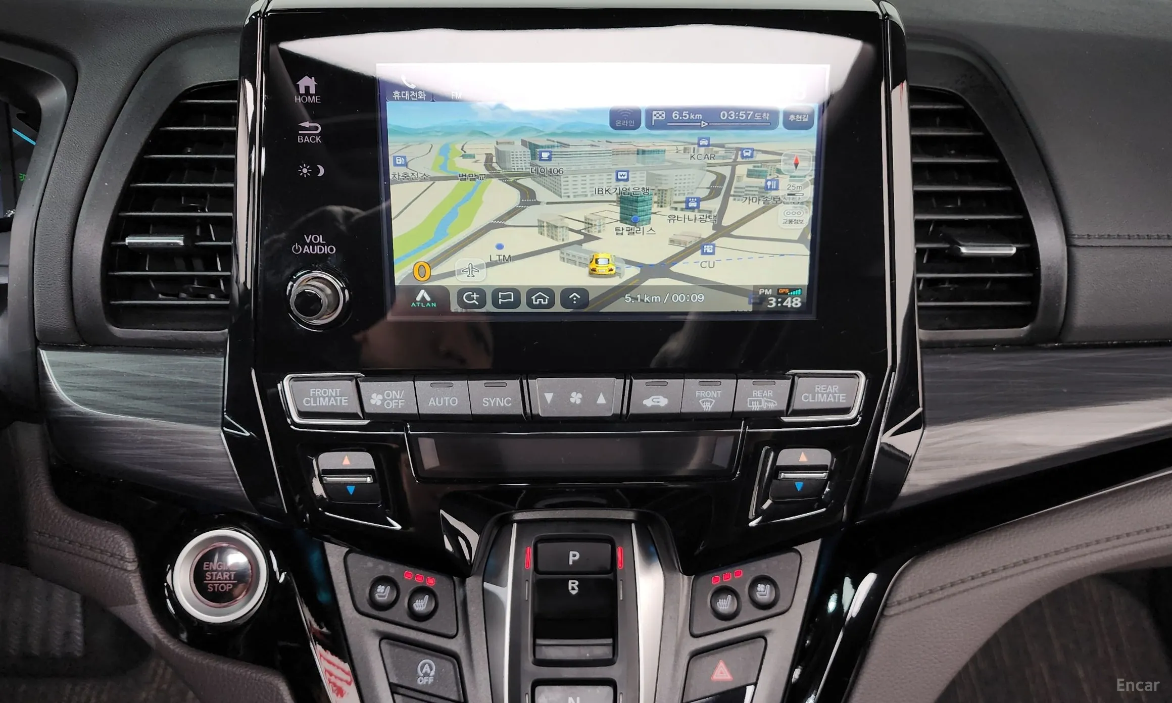 Honda Odyssey превью 14