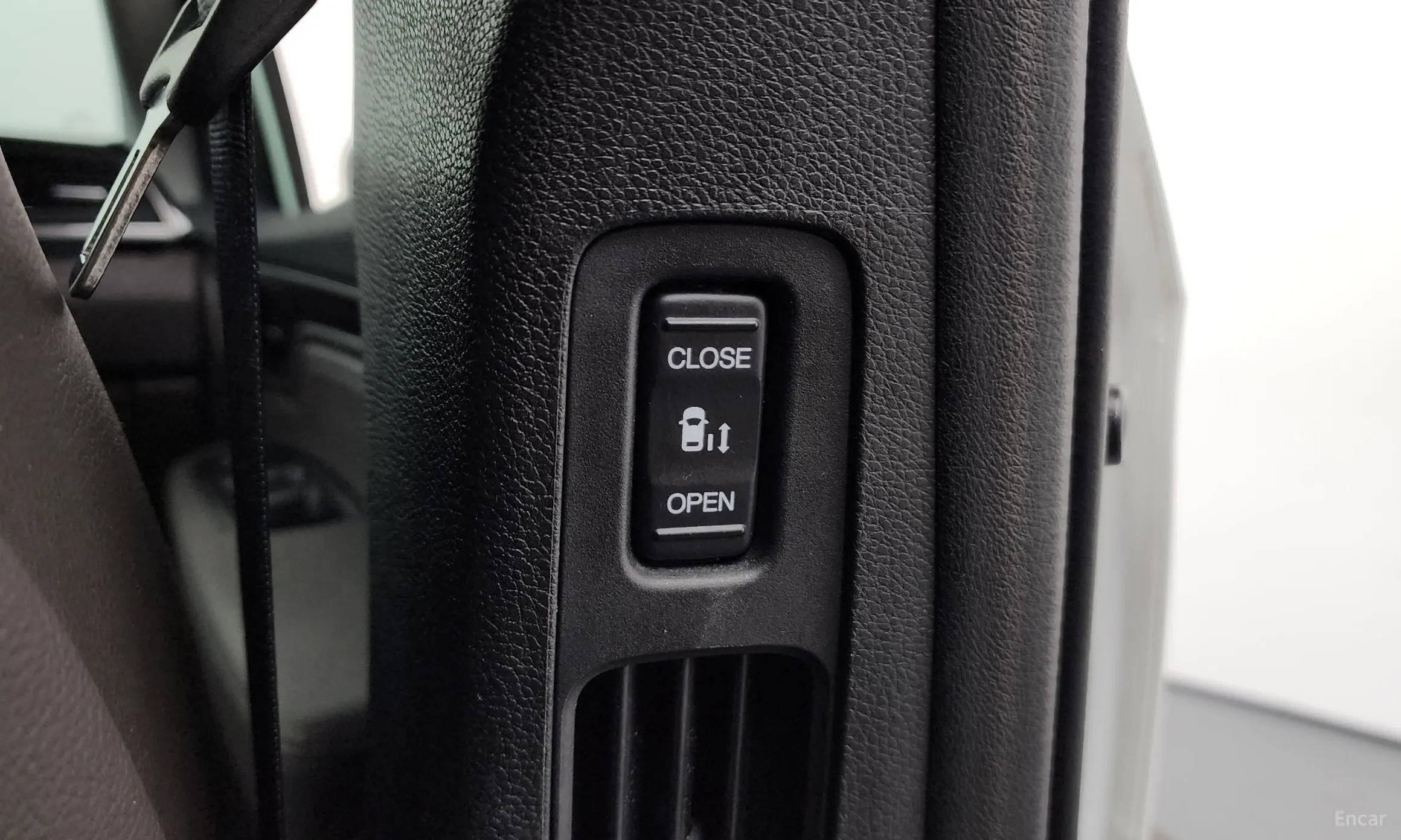 Honda Odyssey превью 19