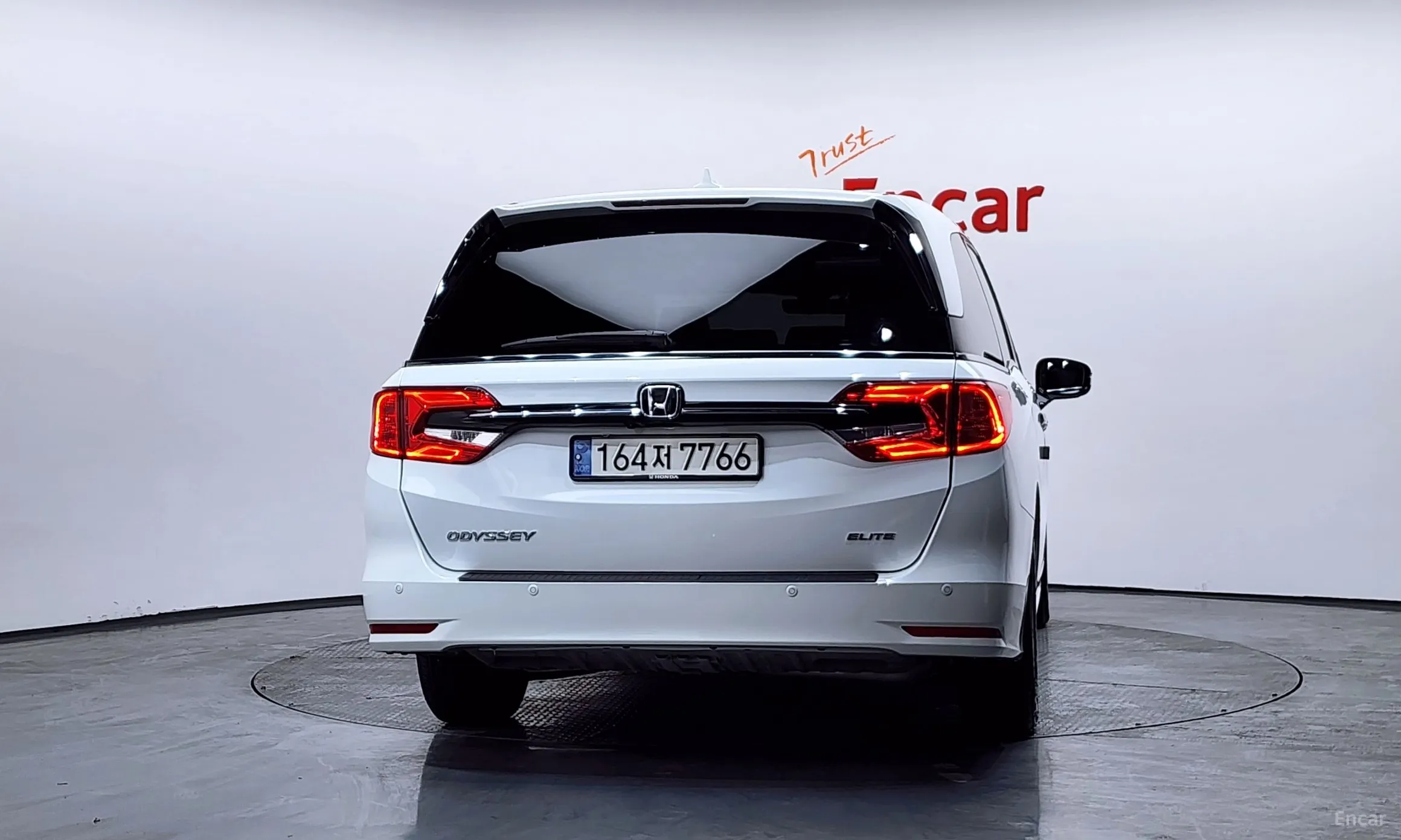 Honda Odyssey превью 4