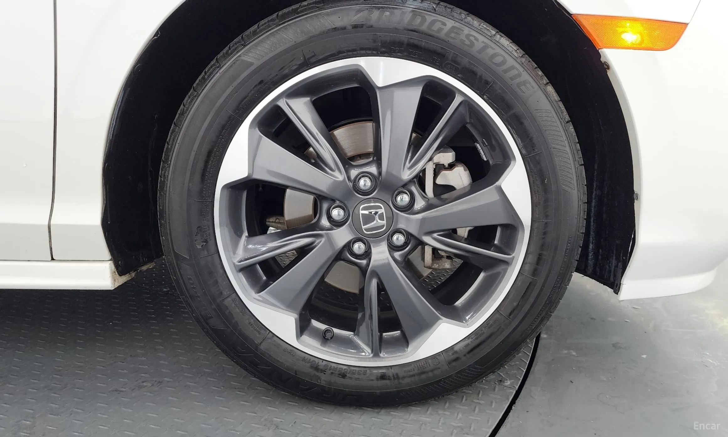 Honda Odyssey превью 5