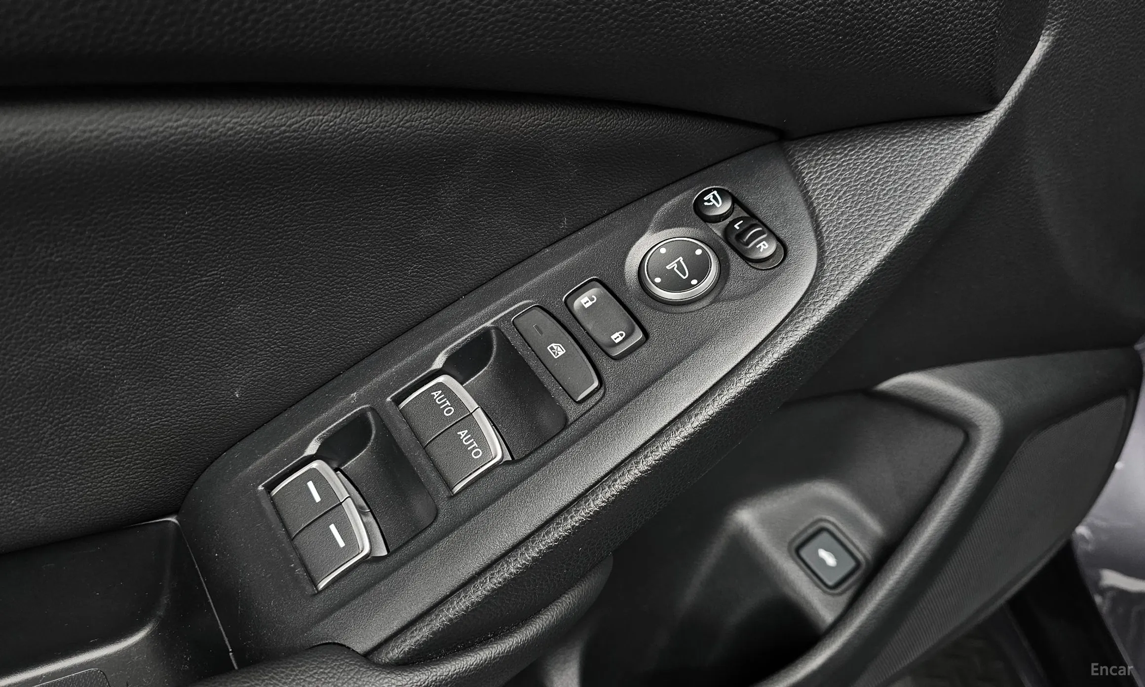Honda Accord 10th Generation превью 18