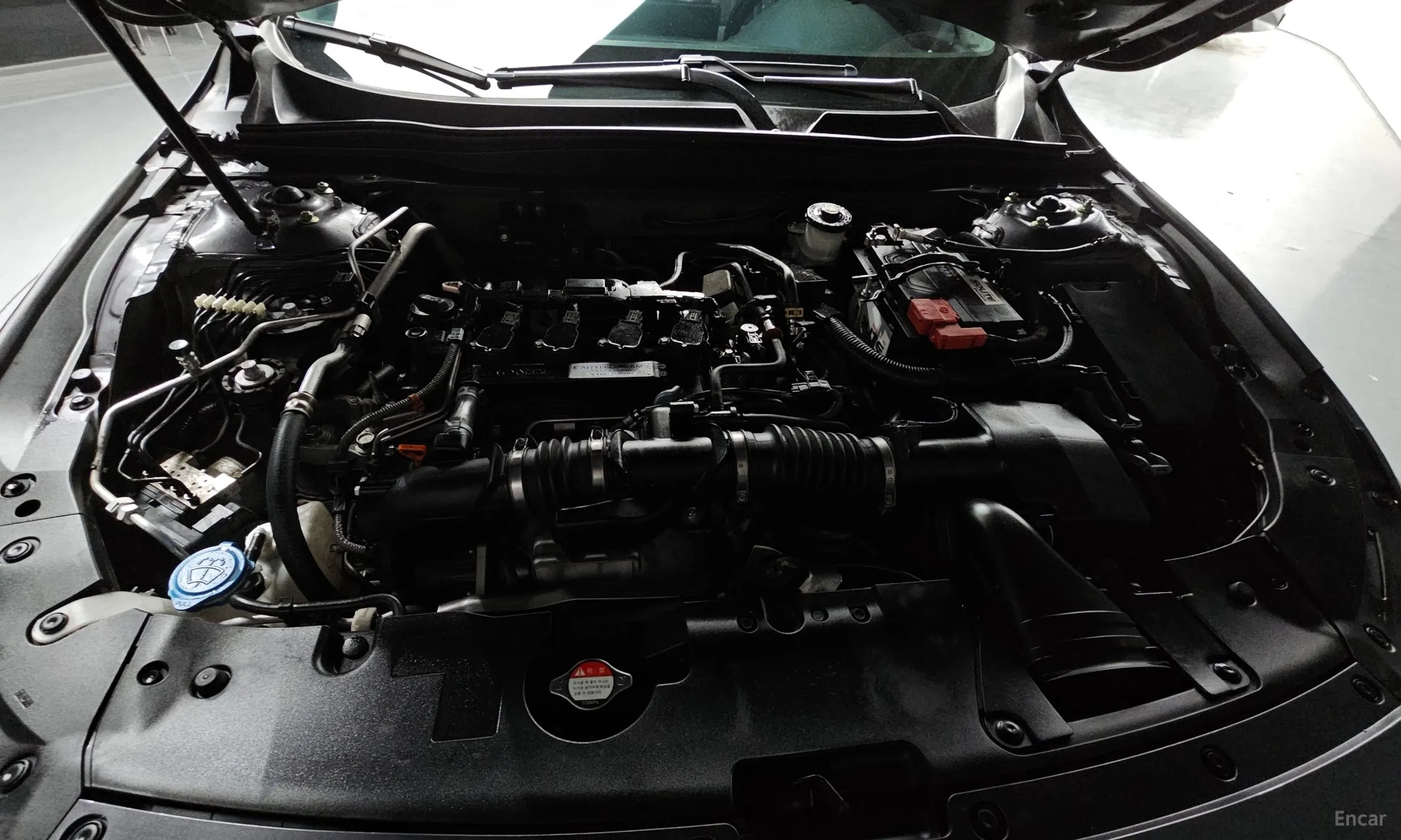 Honda Accord 10th Generation превью 6