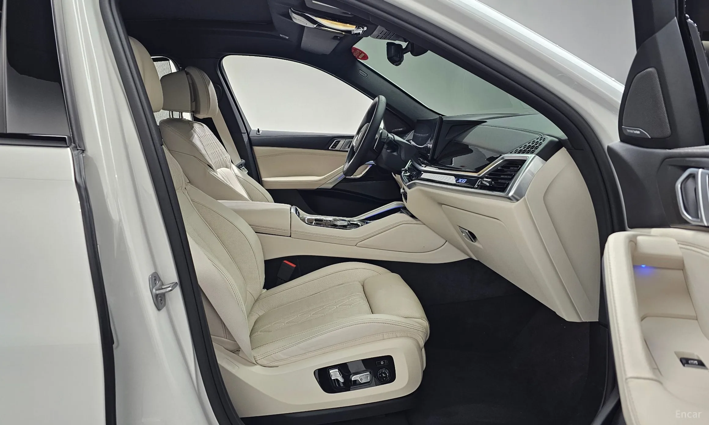 BMW X6 (G06) превью 10