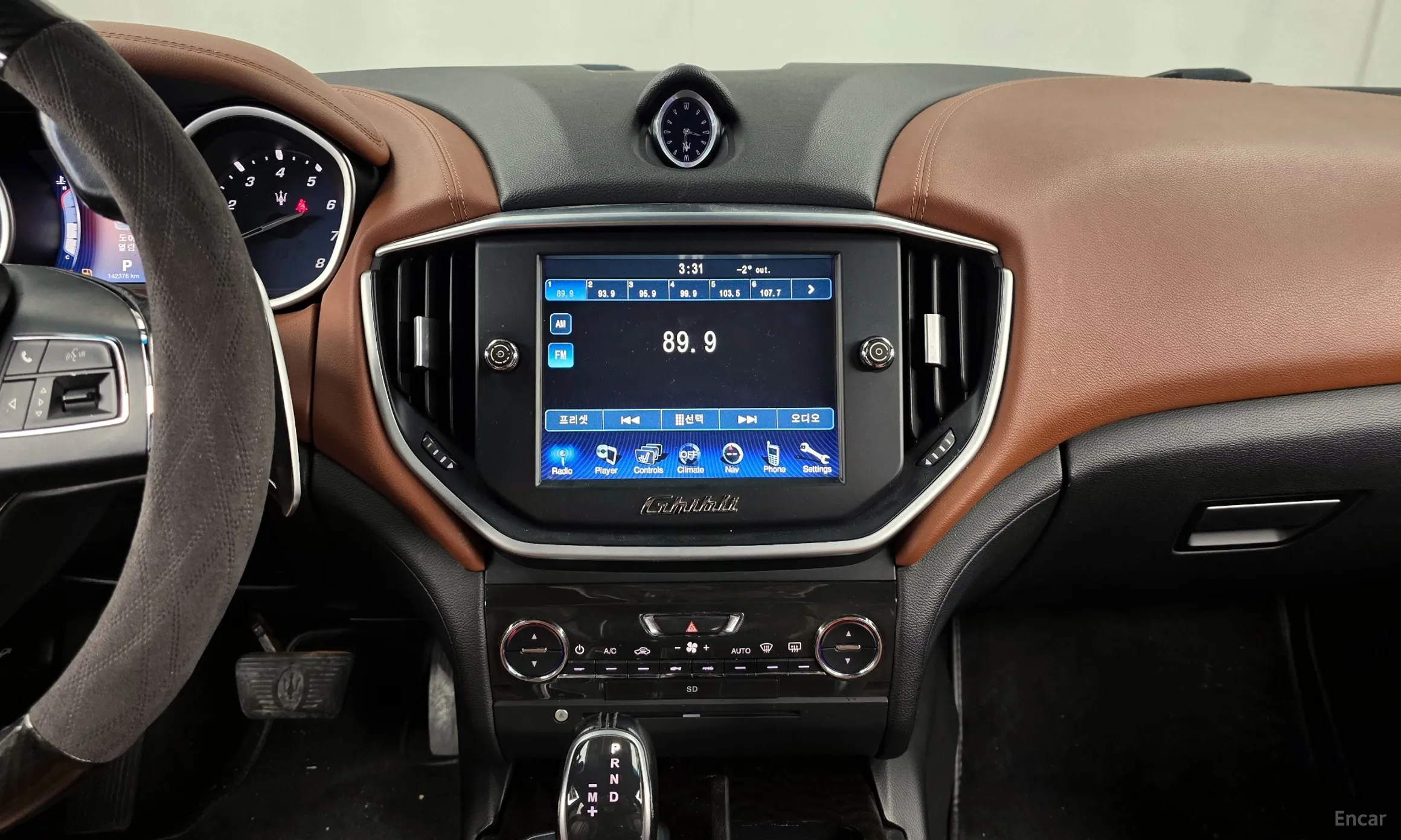 Maserati Ghibli превью 14