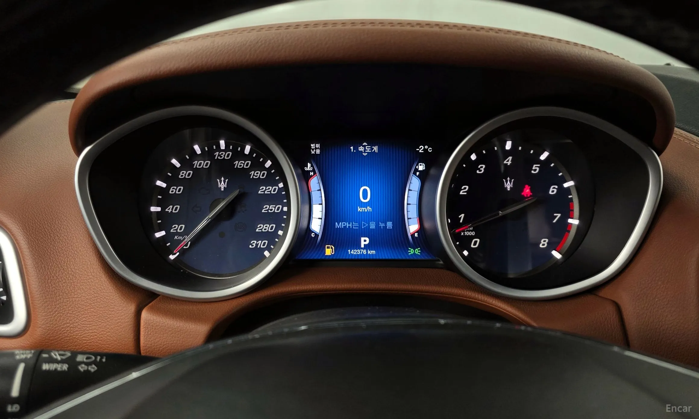 Maserati Ghibli превью 8