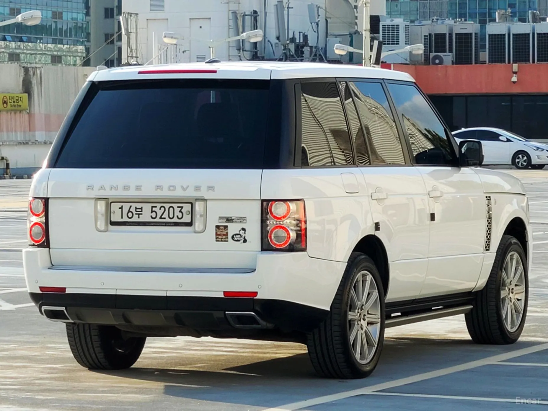 Land Rover Range Rover превью 6