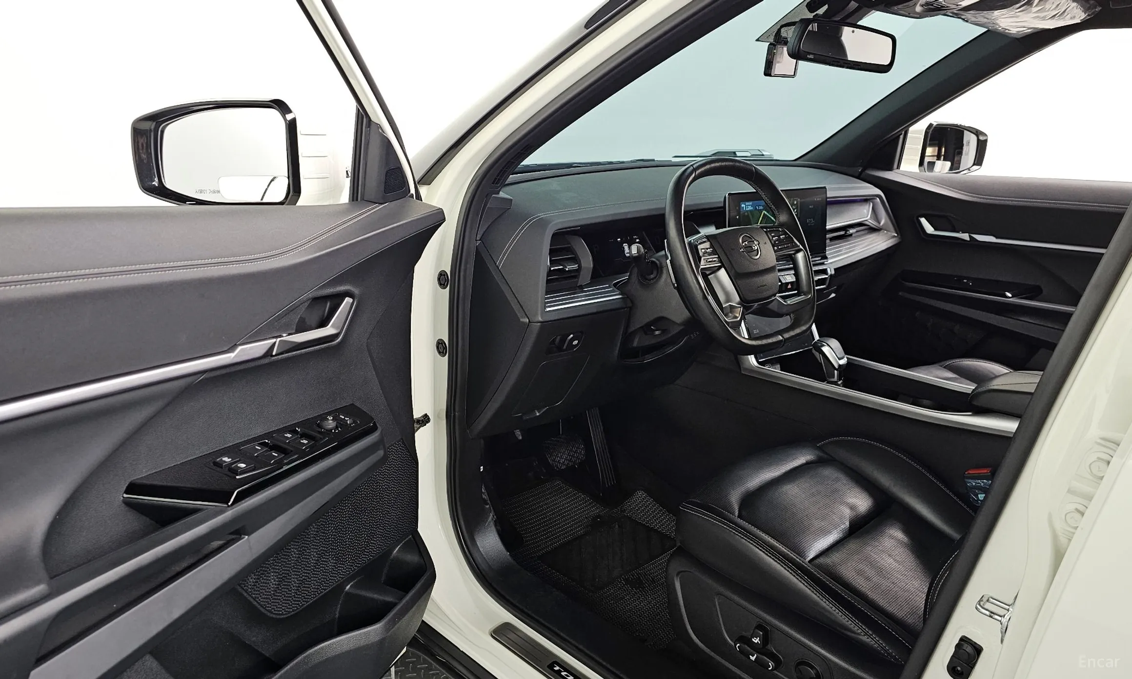 KG Mobility (SsangYong) Torres превью 11