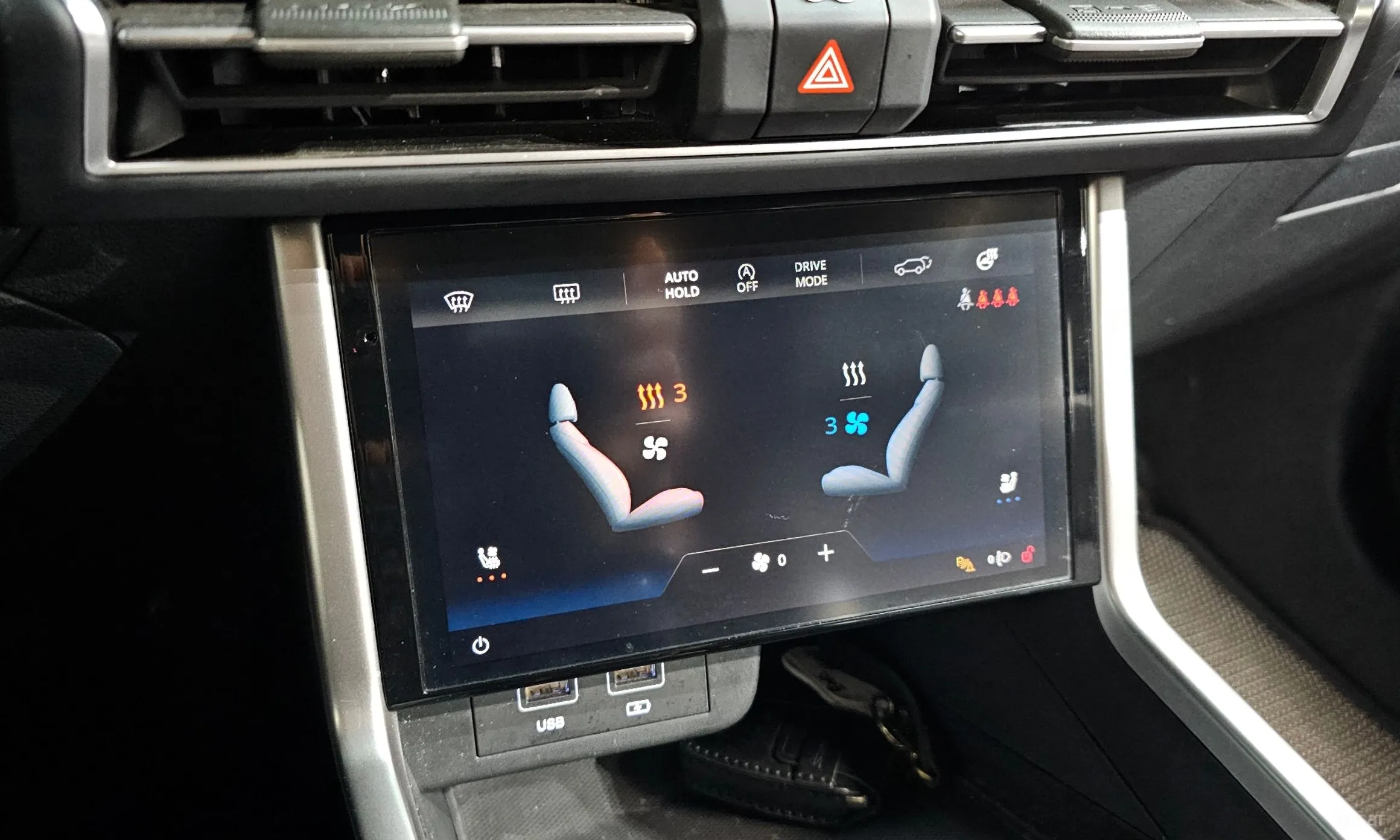KG Mobility (SsangYong) Torres превью 17