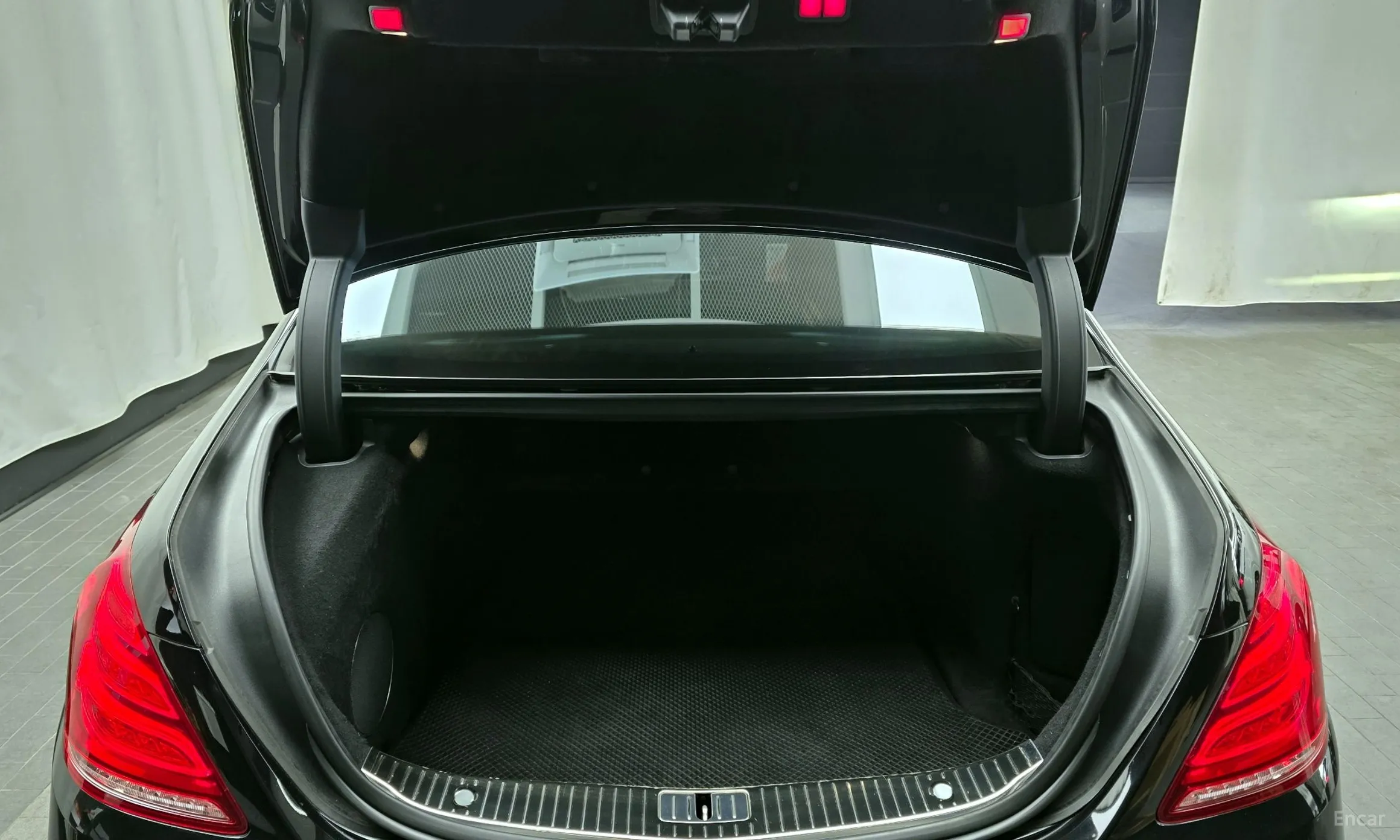 Mercedes Benz S-Class W222 превью 20