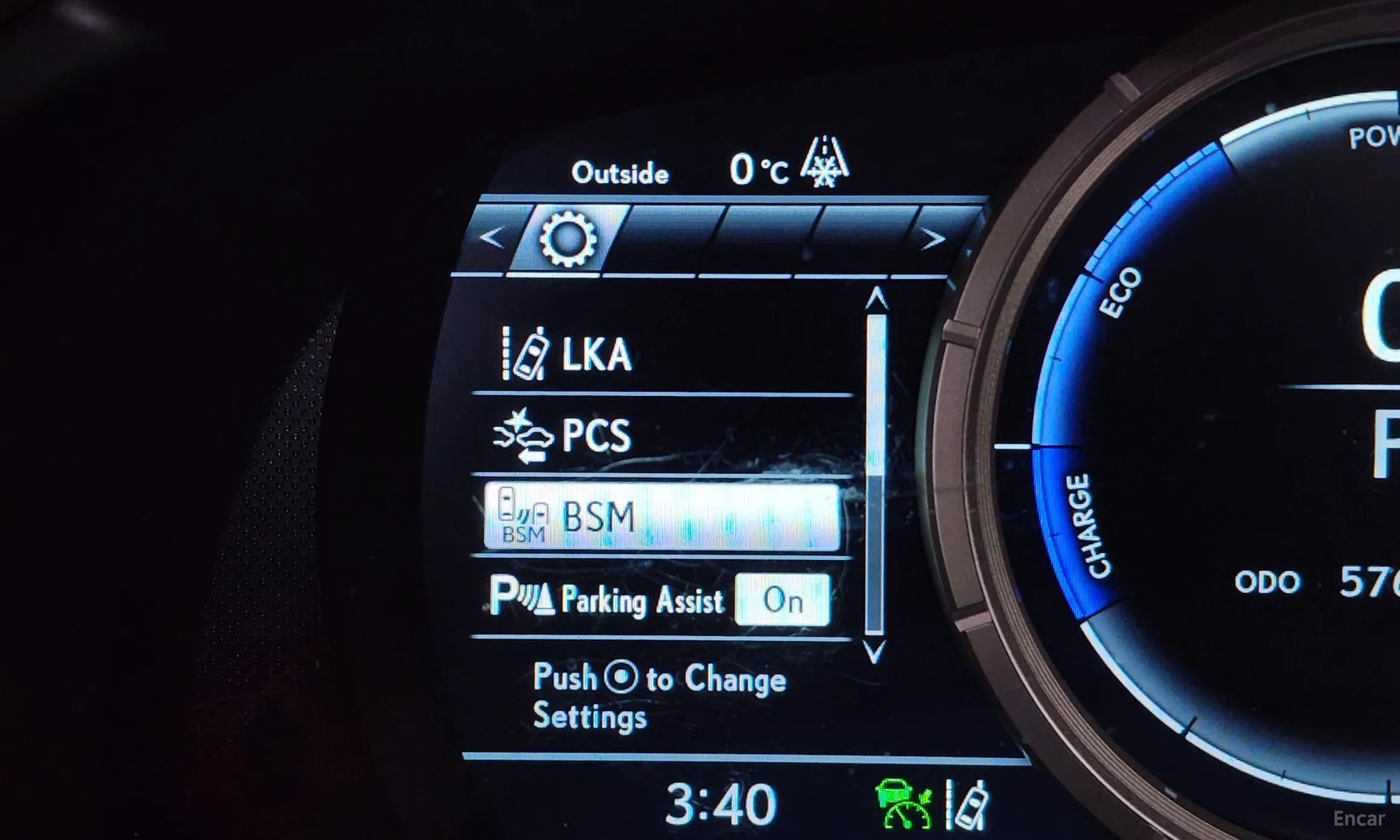 Lexus RX450h Gen 4 превью 16