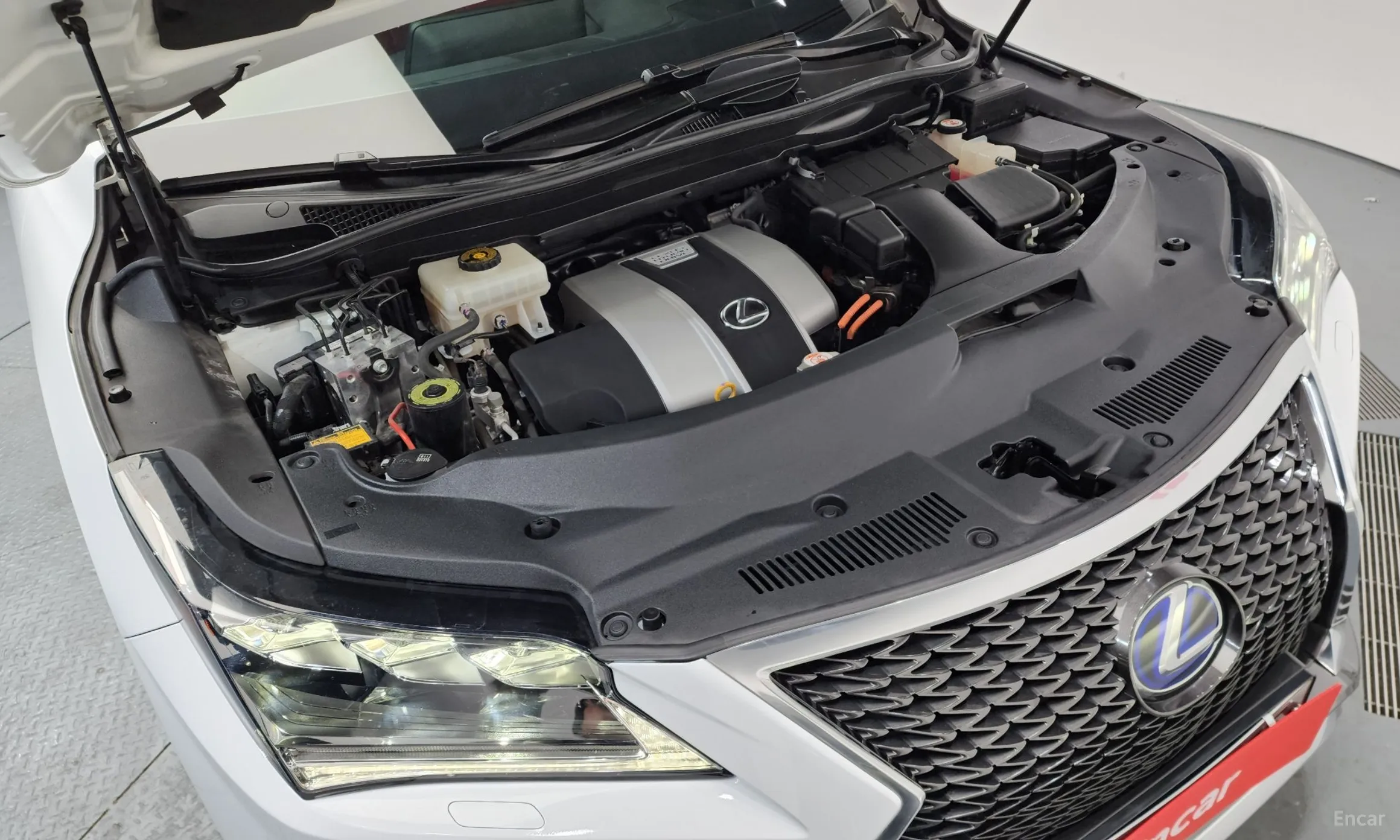 Lexus RX450h Gen 4 превью 6