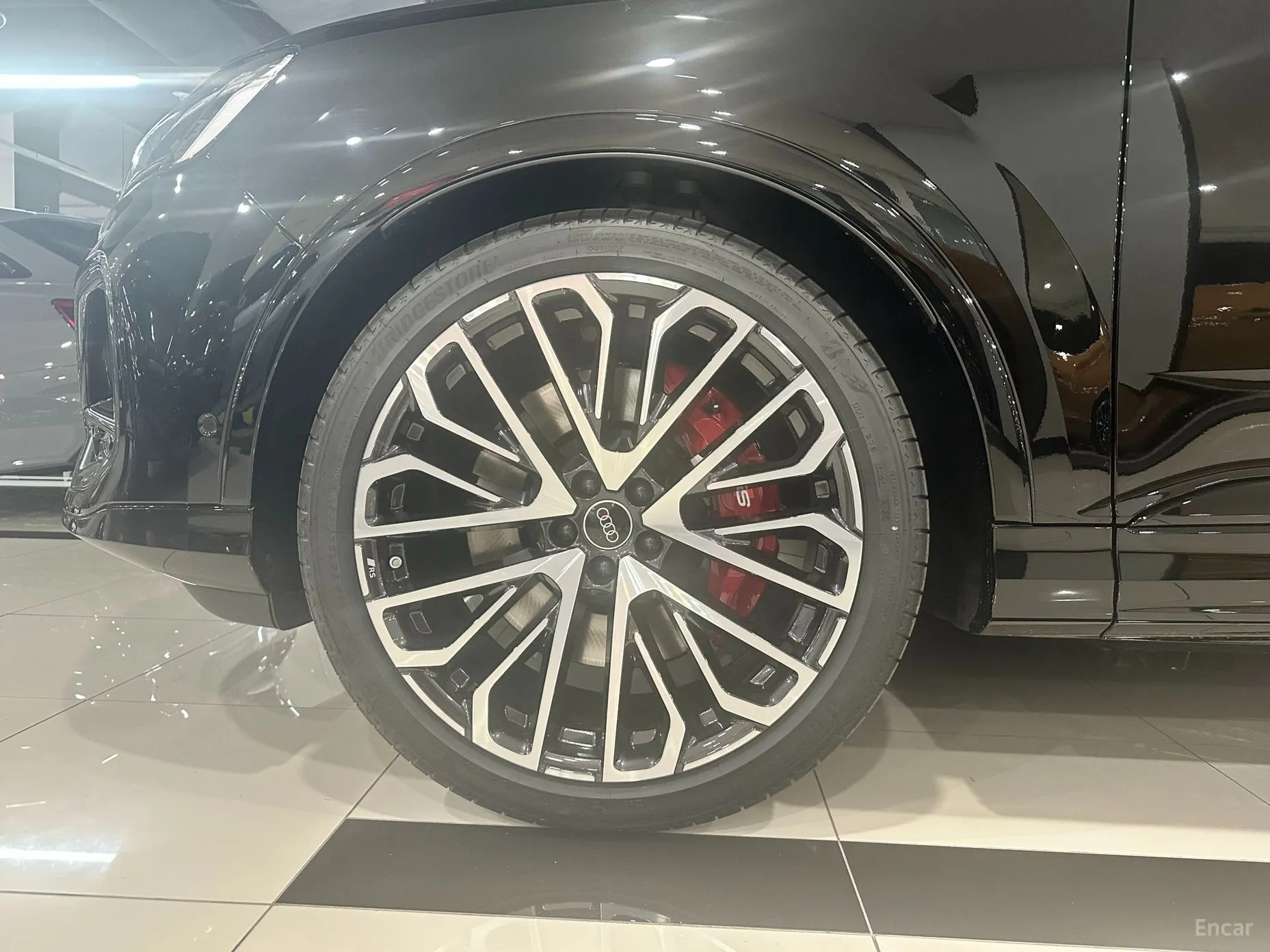Audi SQ7 (4M) превью 5