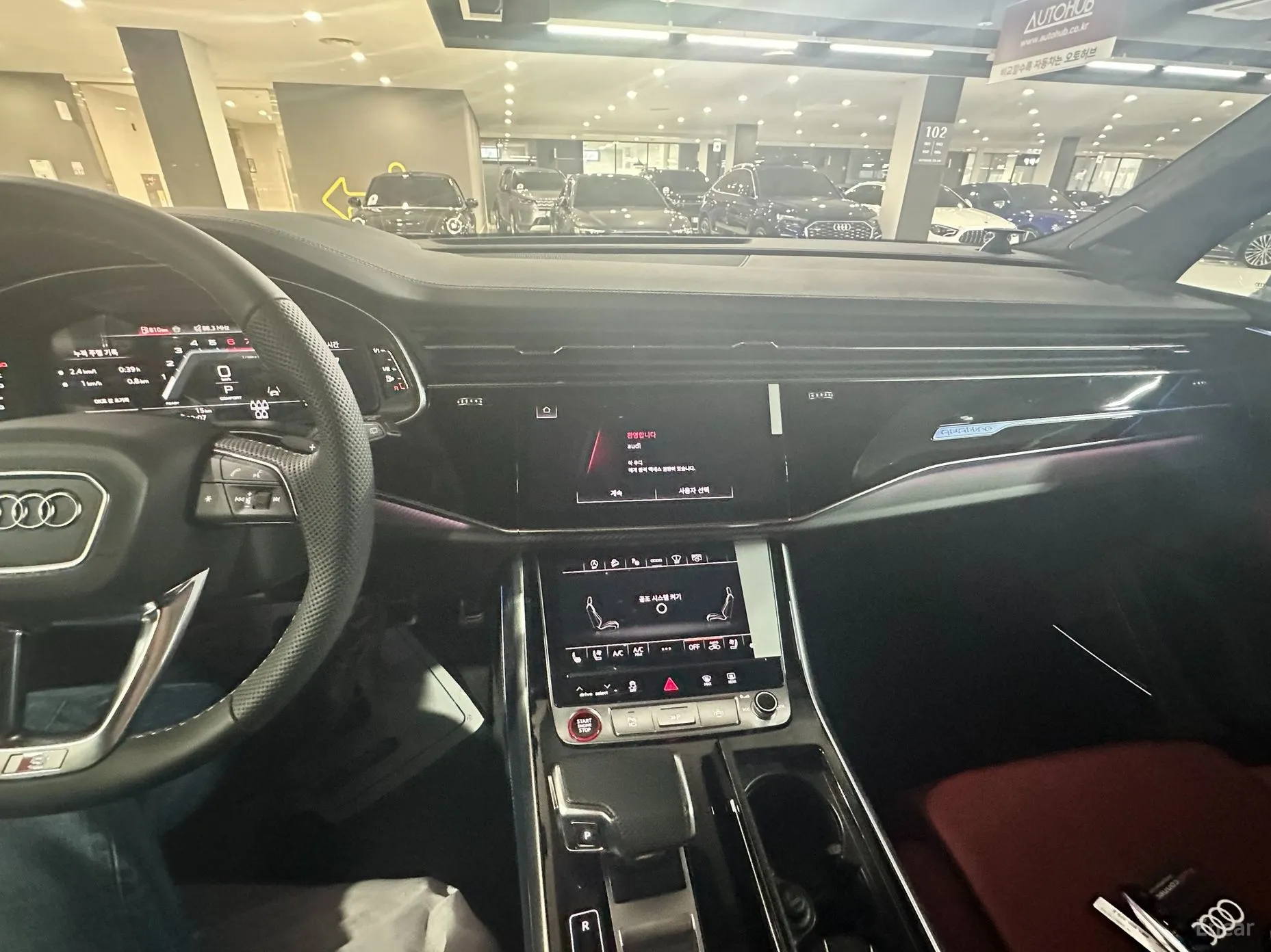 Audi SQ7 (4M) превью 9