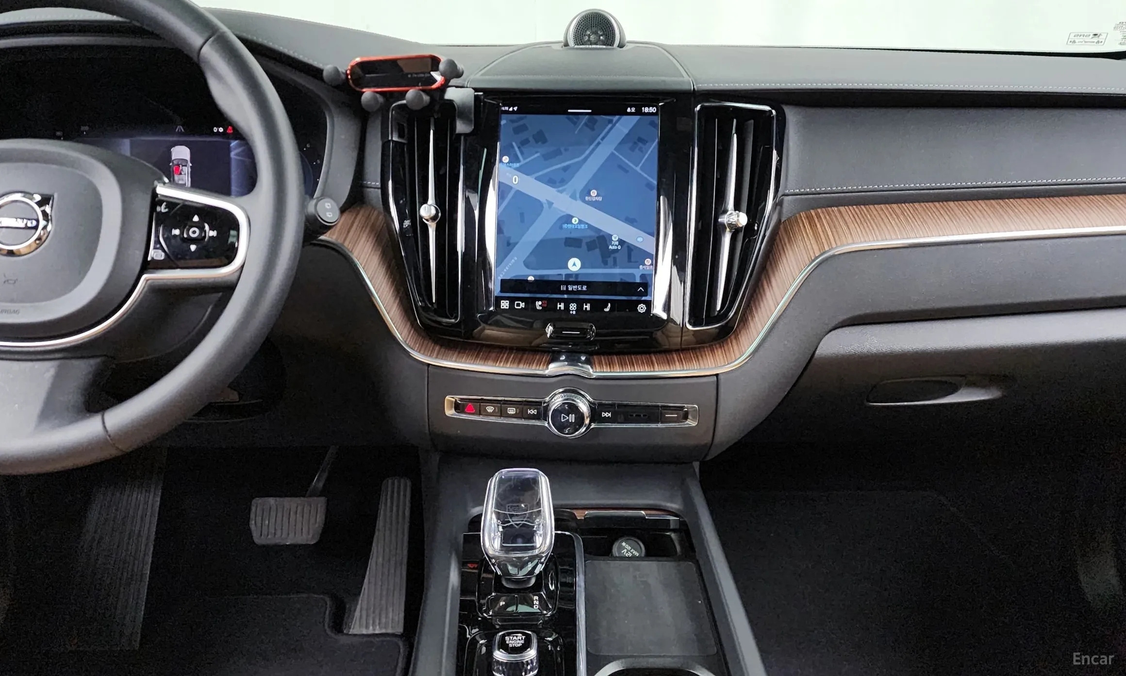 Volvo XC60 Gen 2 превью 14