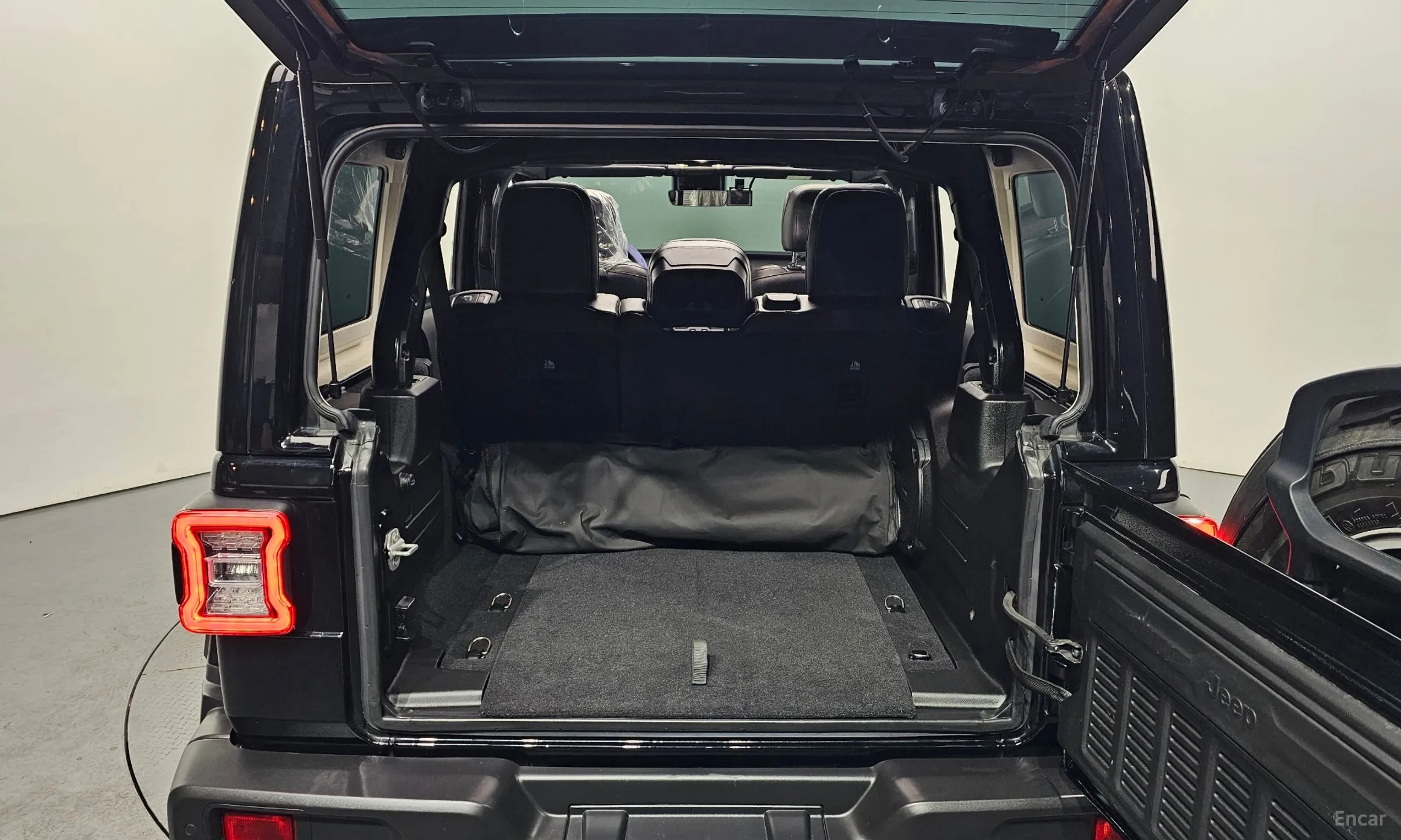 Jeep Wrangler (JL) превью 20