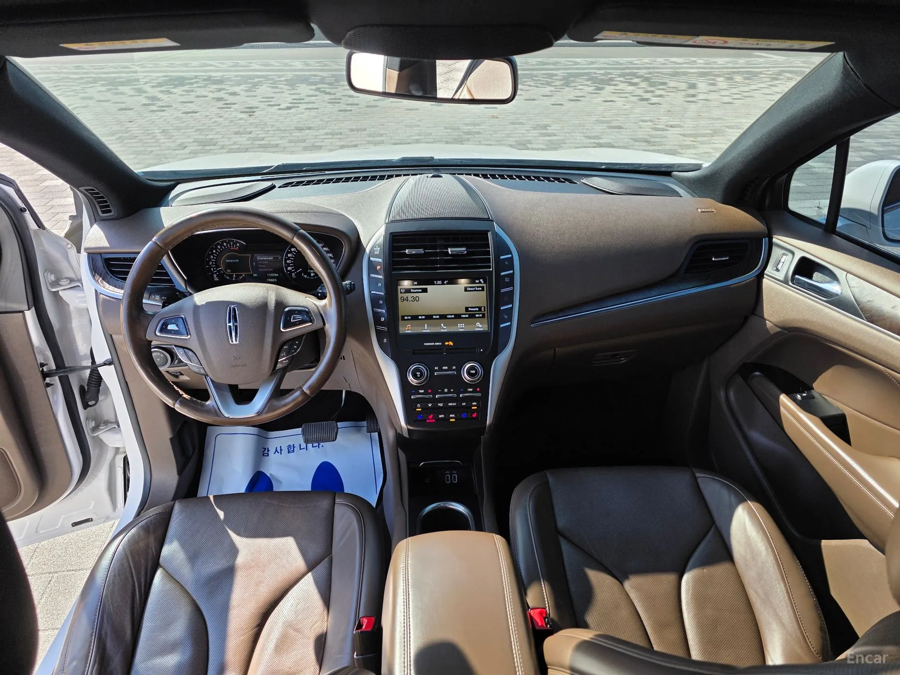 Lincoln MKC превью 11