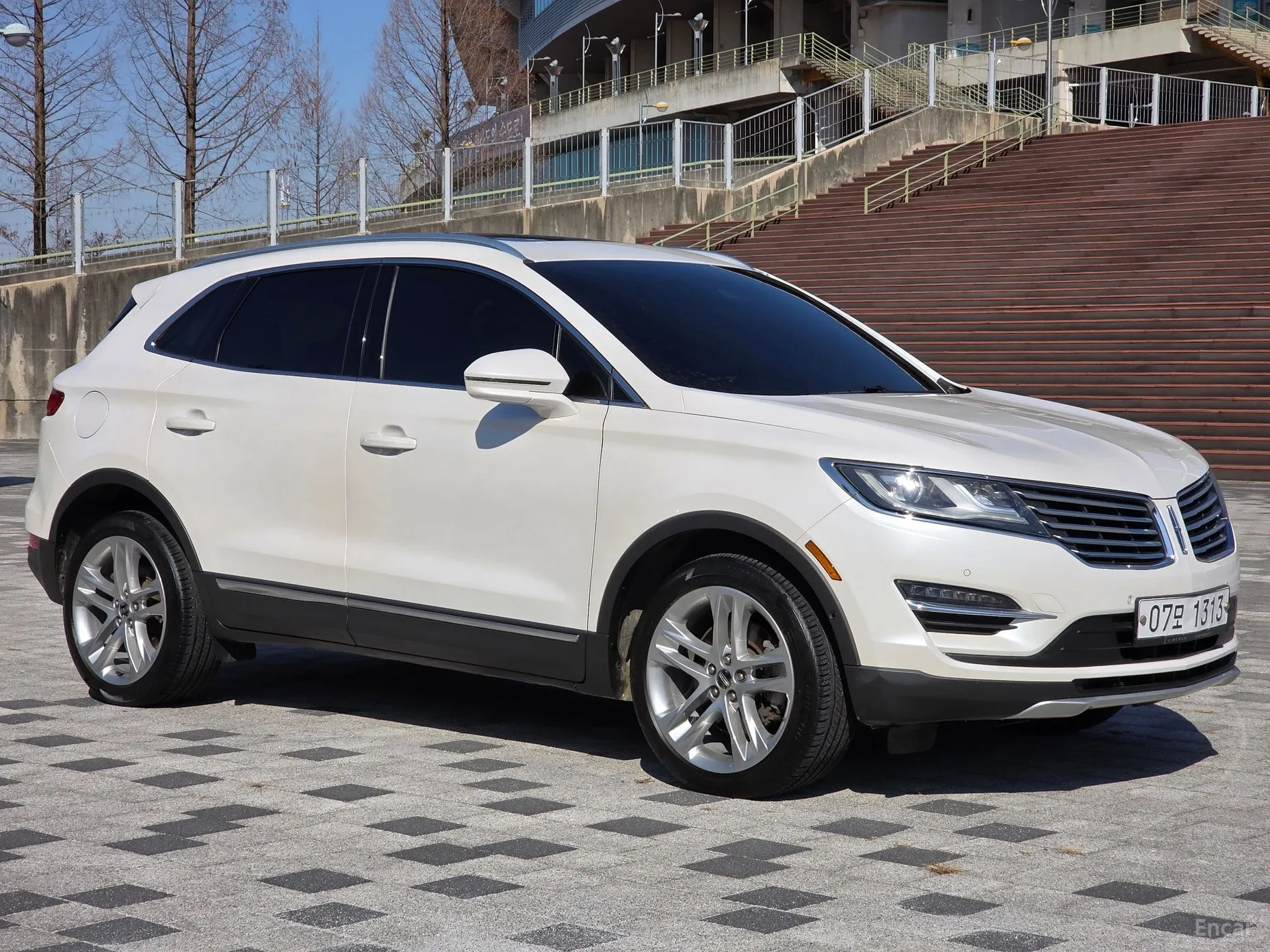 Lincoln MKC превью 2
