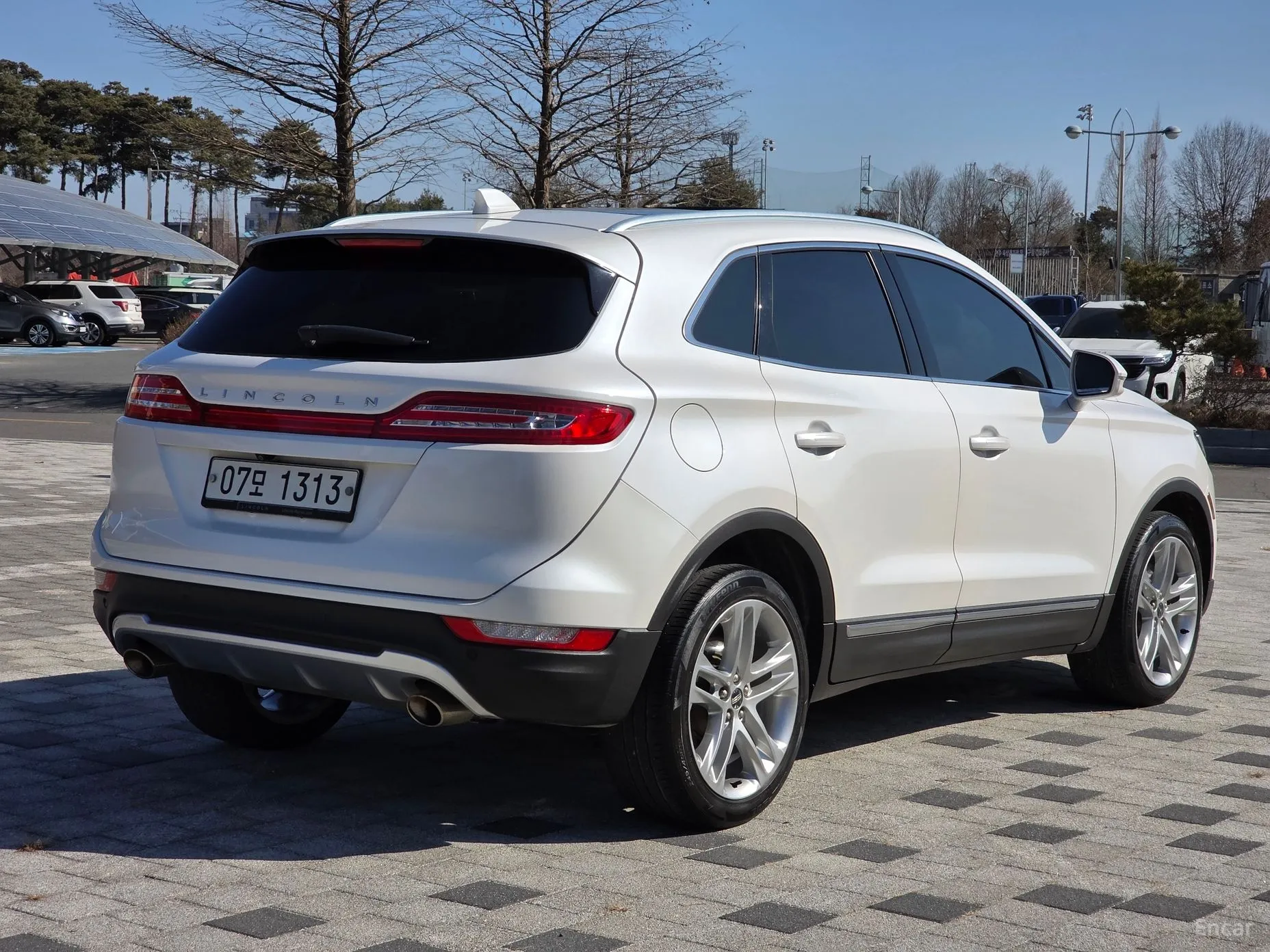 Lincoln MKC превью 4