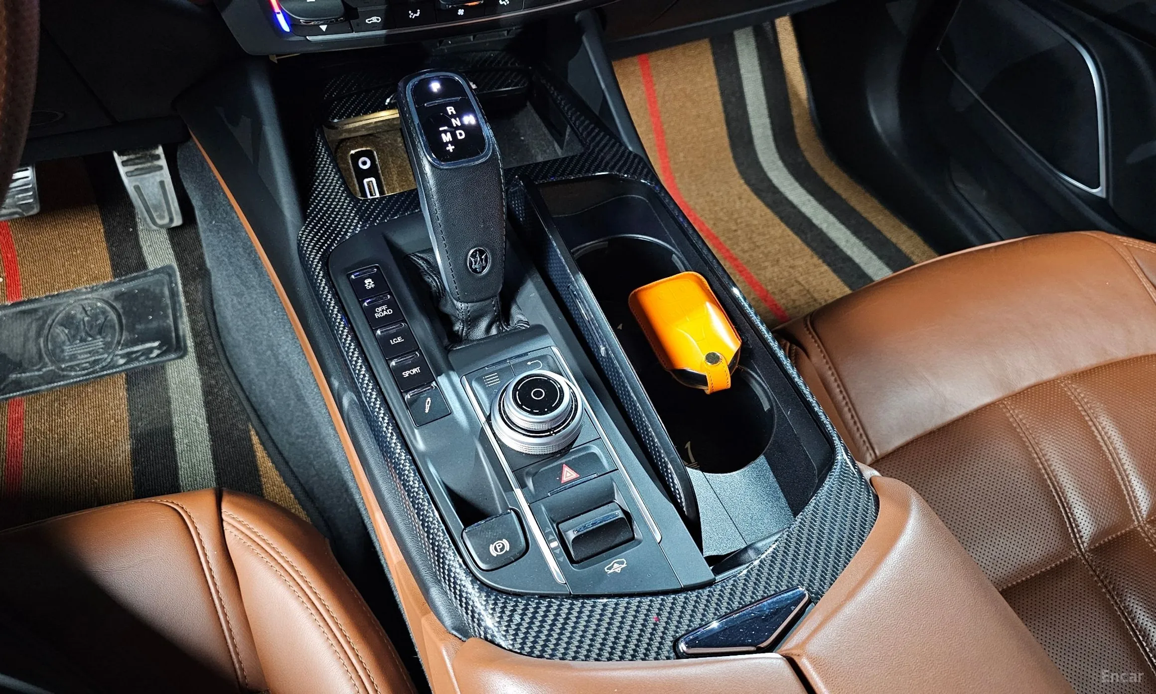 Maserati Levante превью 9