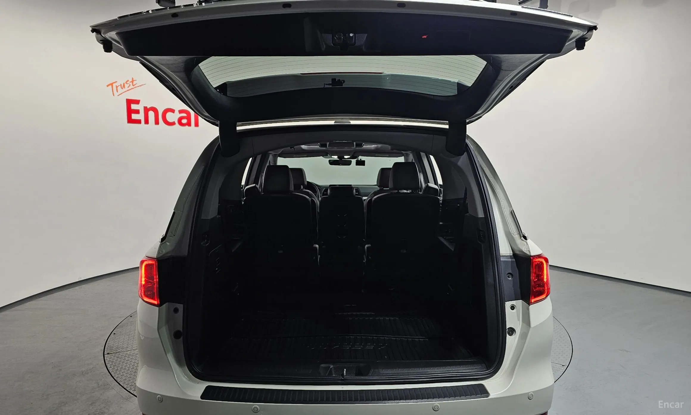 Honda Odyssey превью 20
