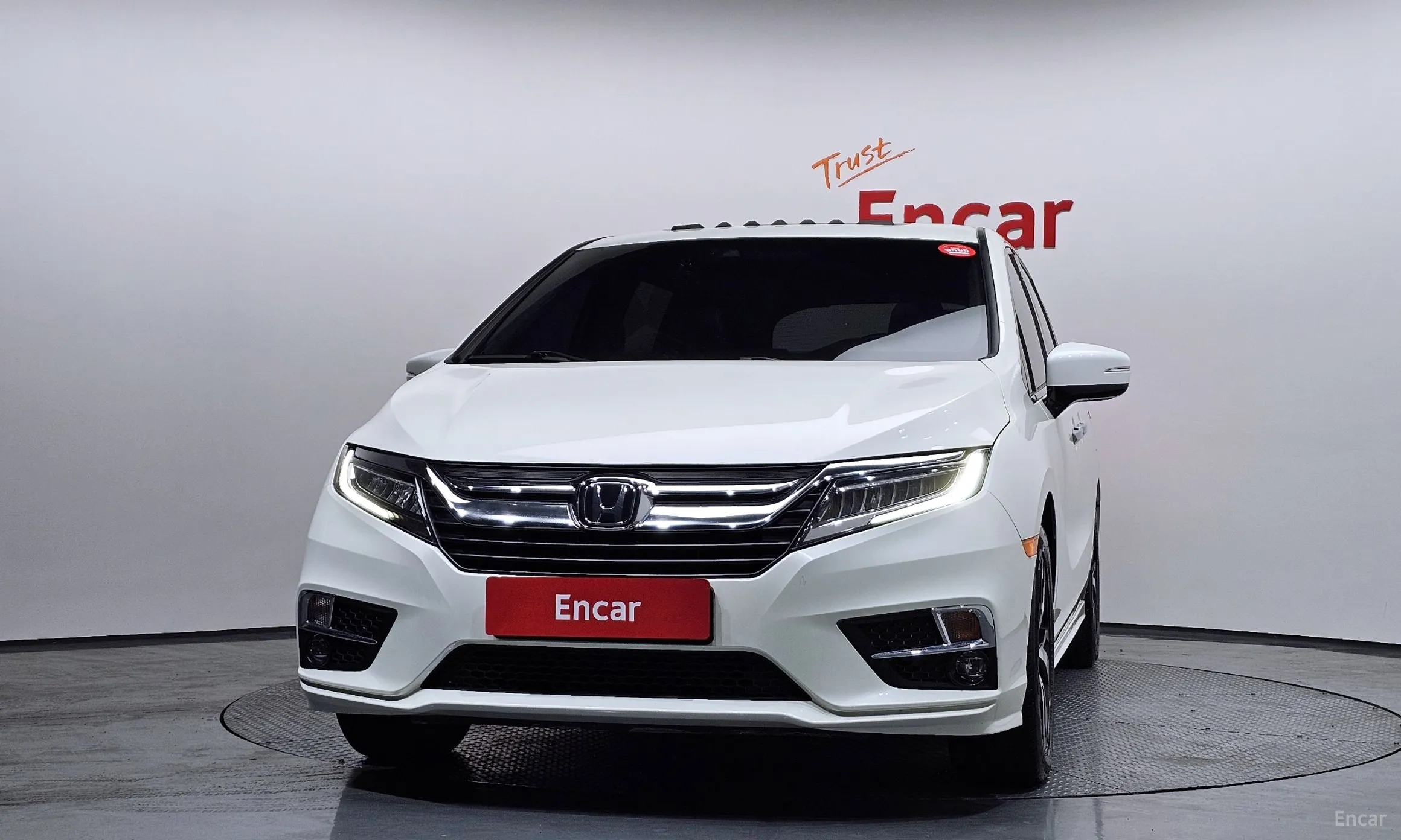 Honda Odyssey превью 3