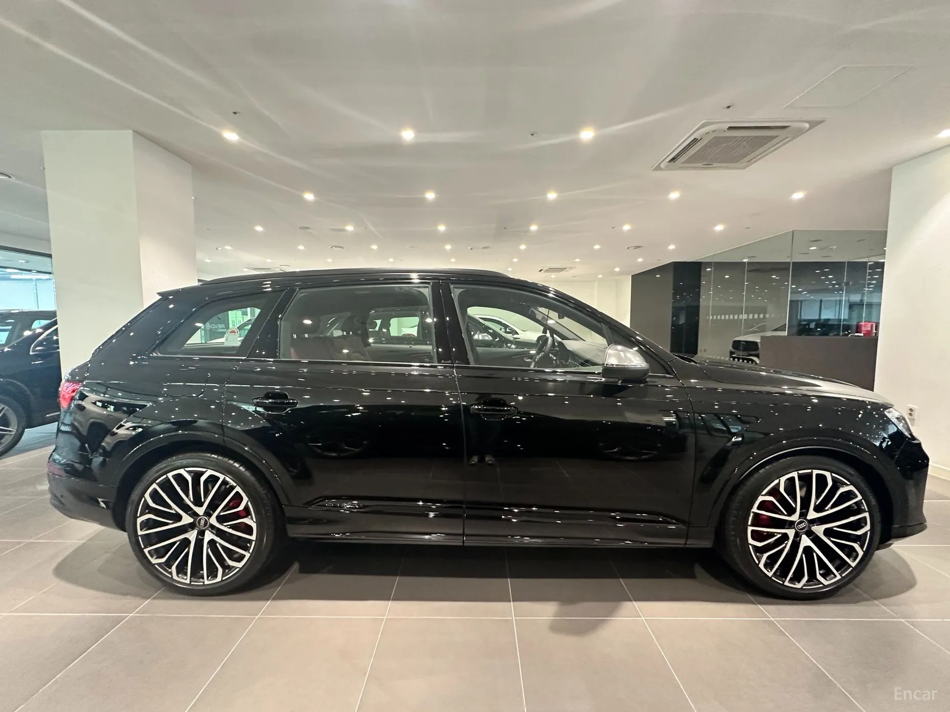 Audi SQ7 (4M)