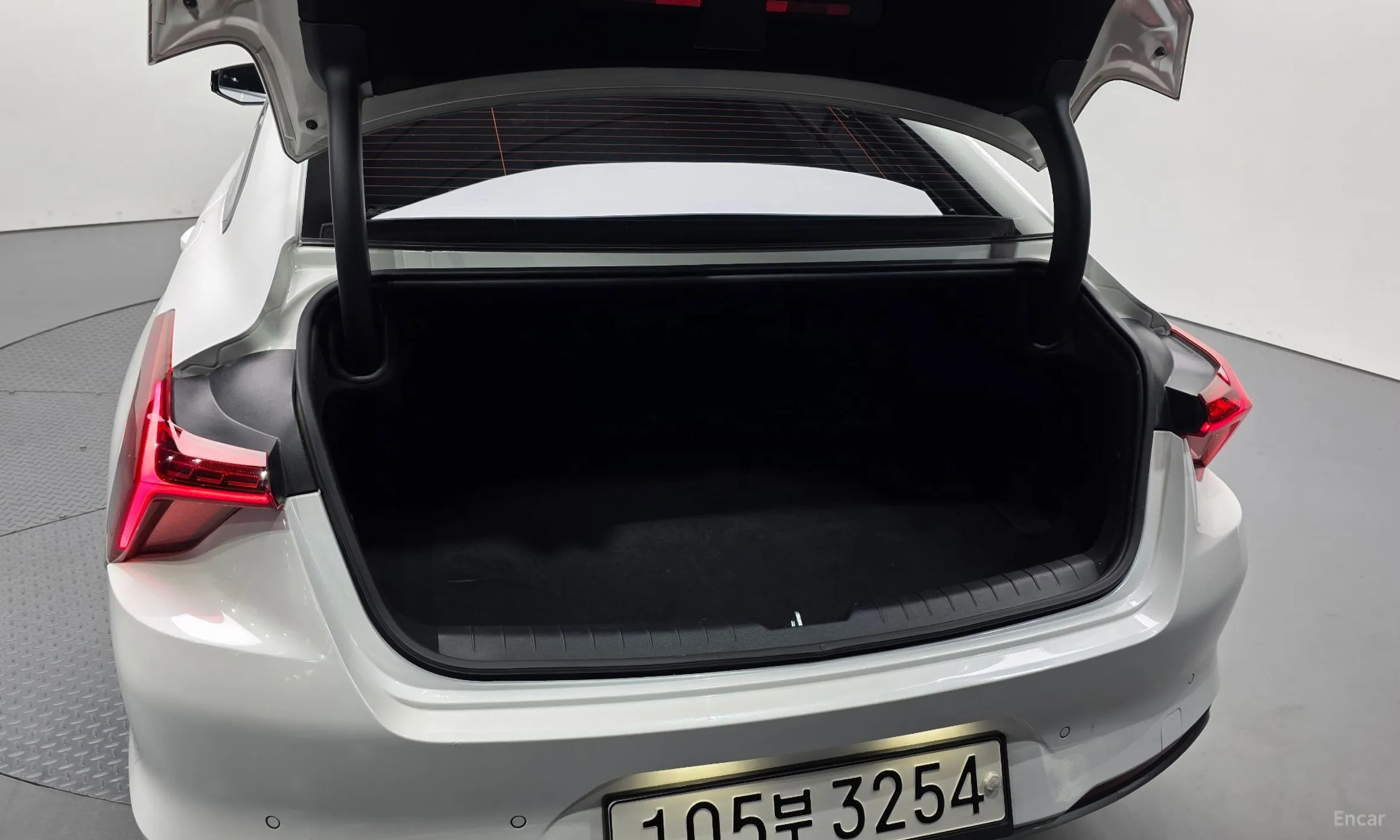 Kia K8 превью 20