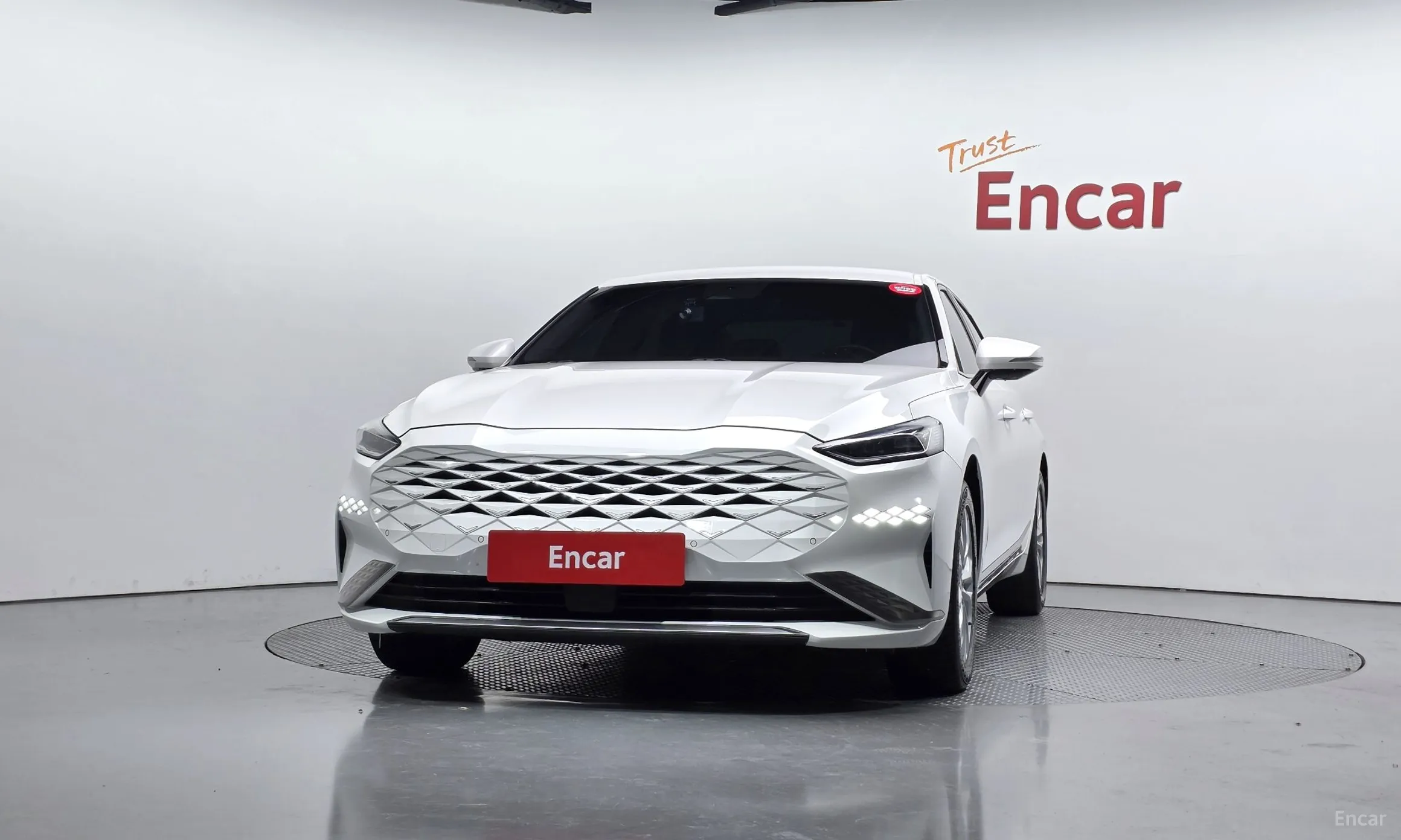 Kia K8 превью 3