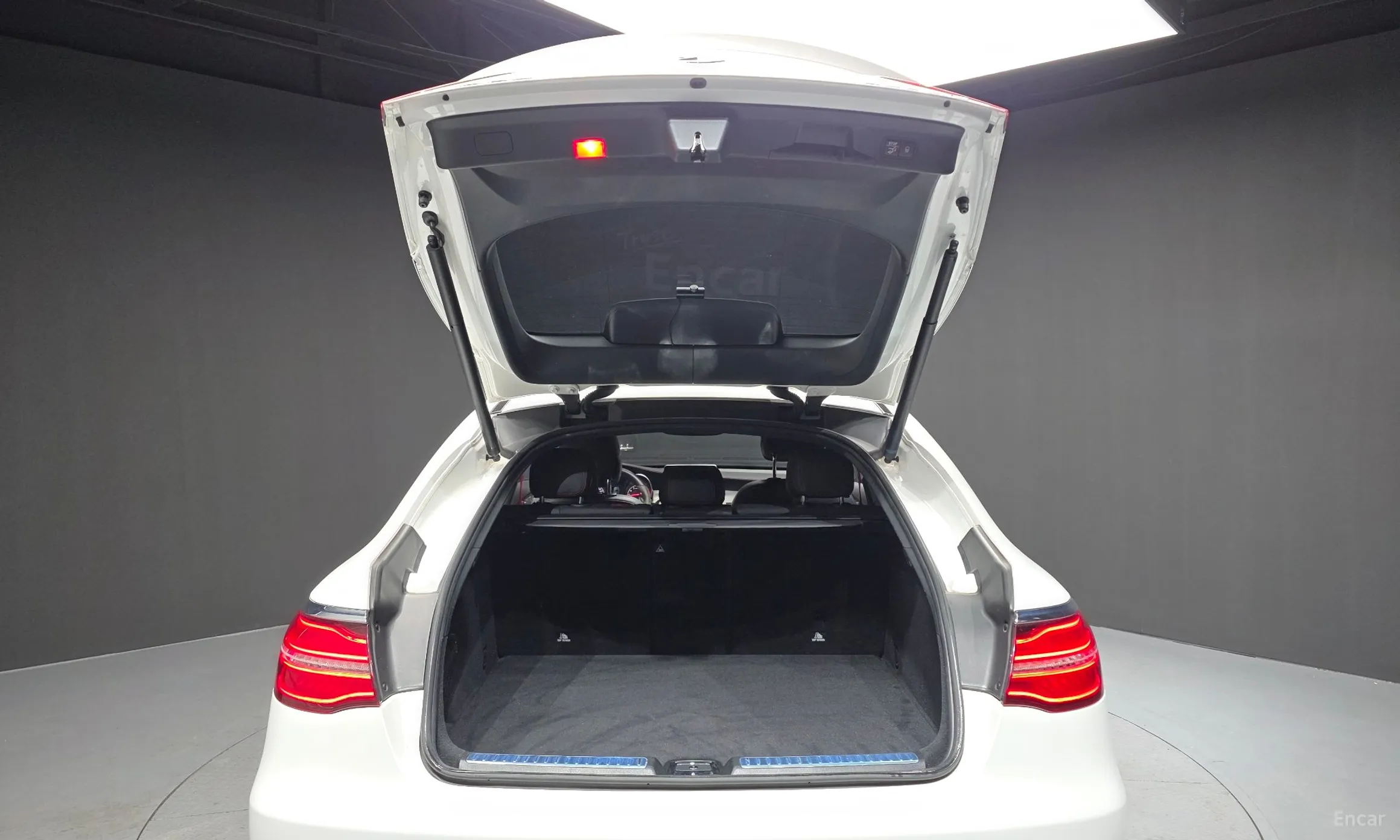 Mercedes Benz GLC-Class X253 превью 20