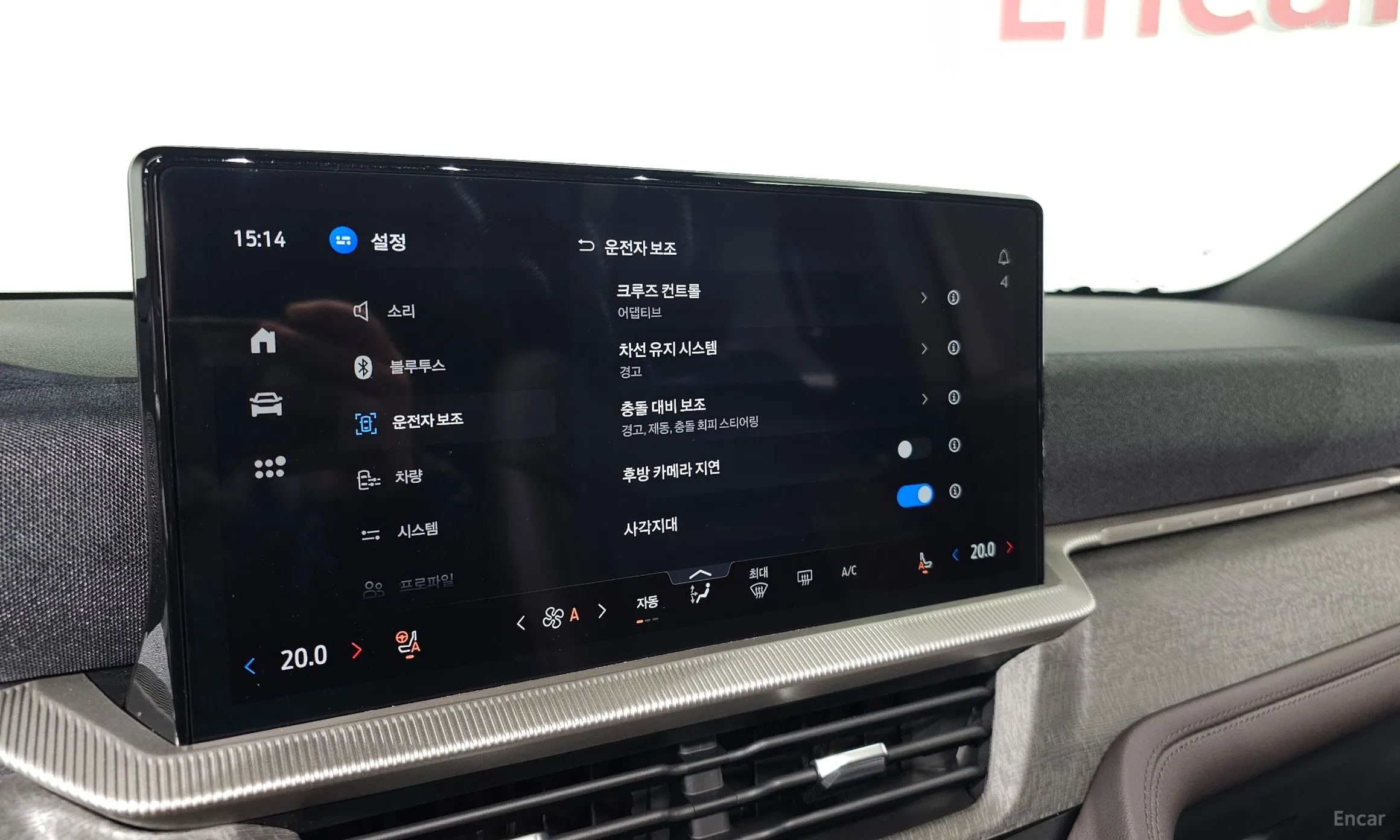 Ford Explorer 6th Generation превью 16