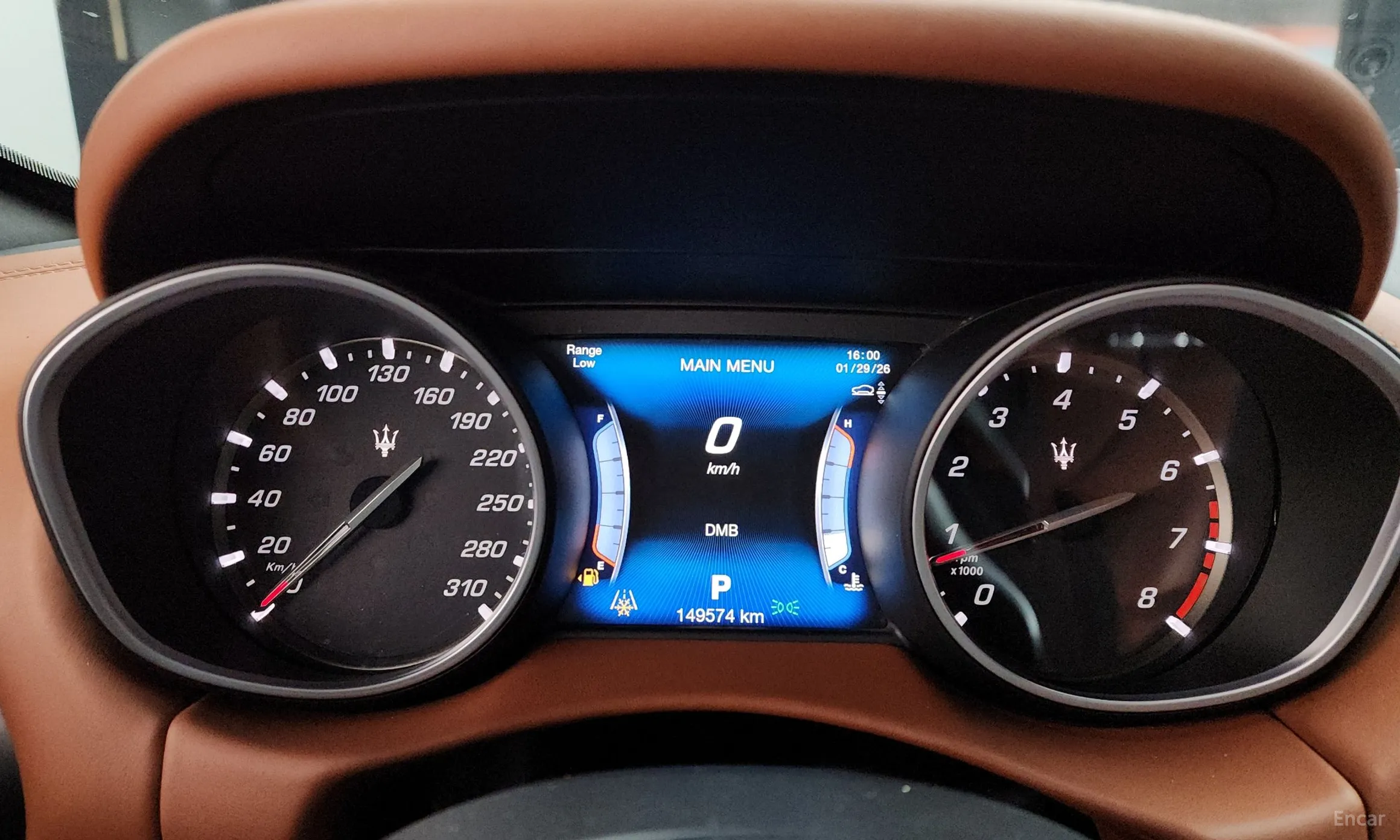 Maserati Levante превью 8