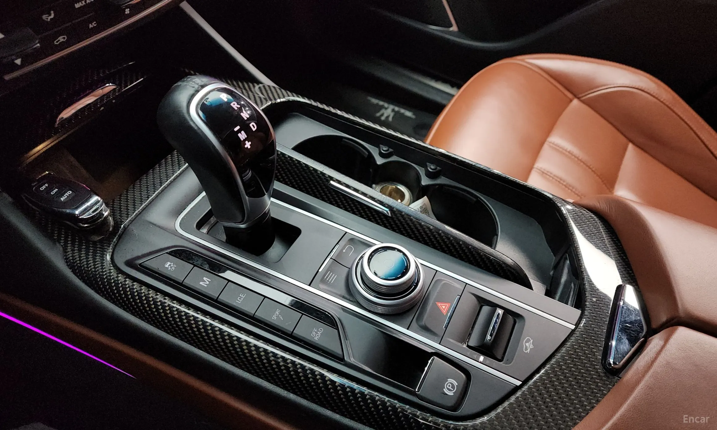 Maserati Levante превью 9